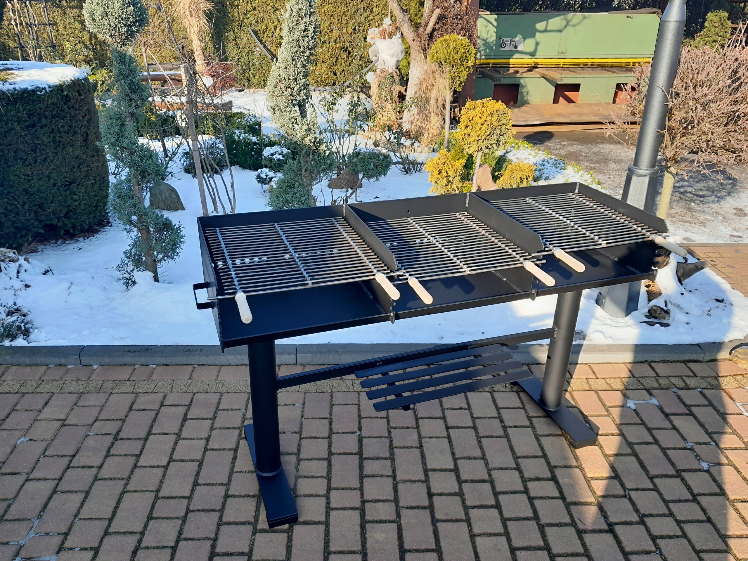 Gastronomic catering grill THREE-CHAMBER! Grill height 93 cm