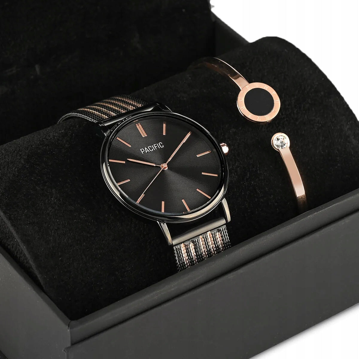 Gift set black and gold women's watch bracelet PACIFIC Gender woman