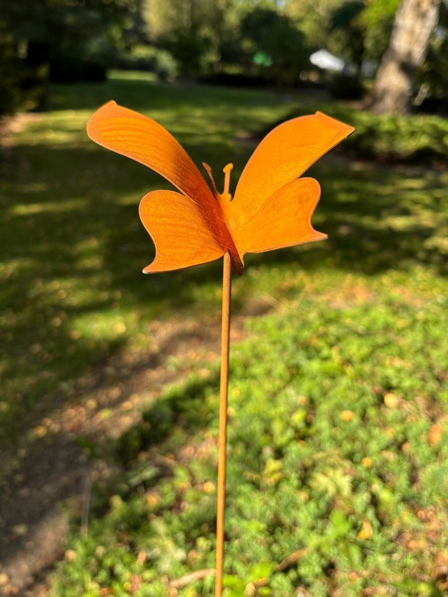 Ginko.Garden | Butterfly 3D on rod metal ornament for garden natural rust Kind decoration