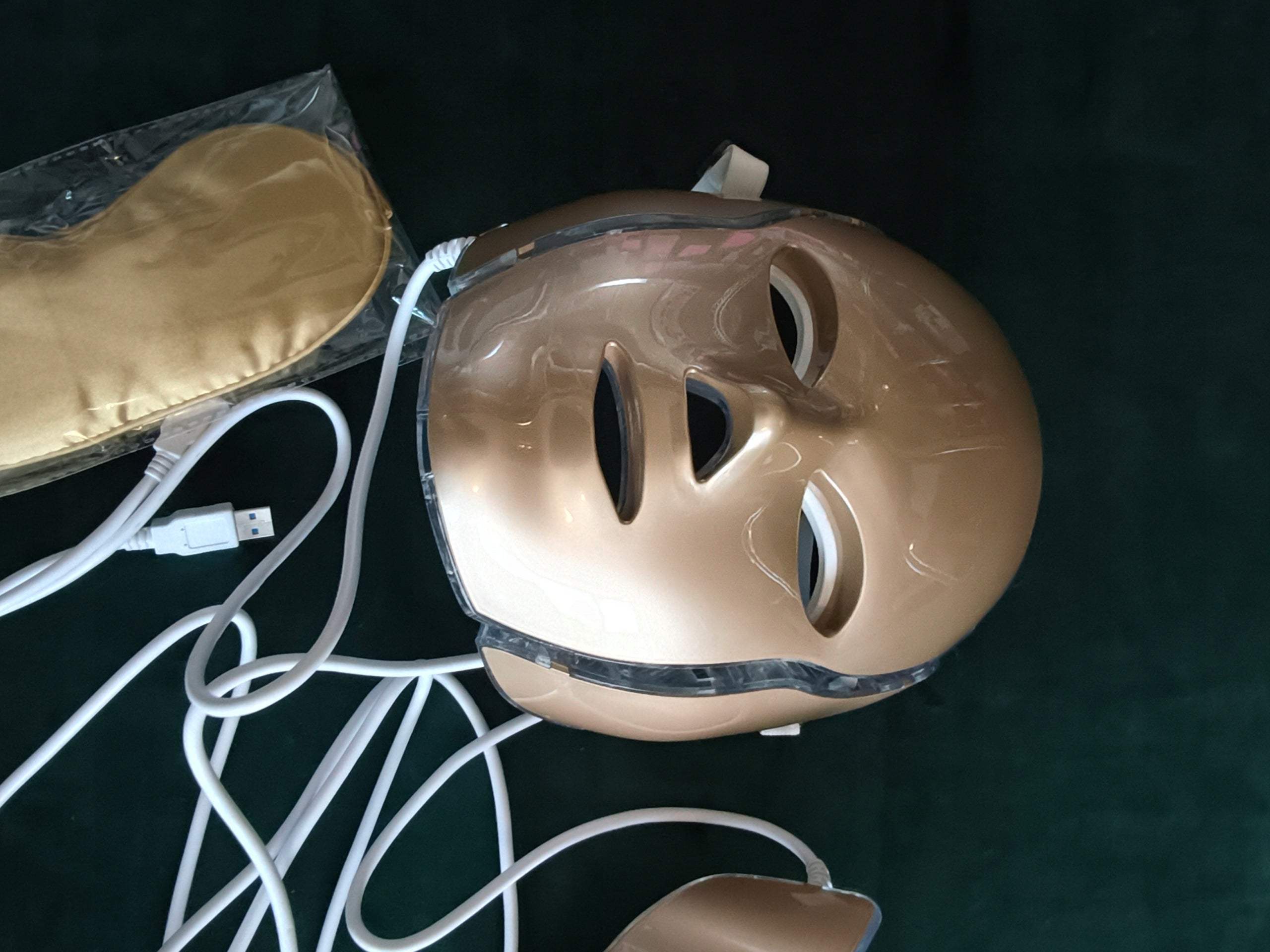 Gold VOGUENOW LED Mask 2in1 7 Colors Face Light Neck Photon Manufacturer code 12345