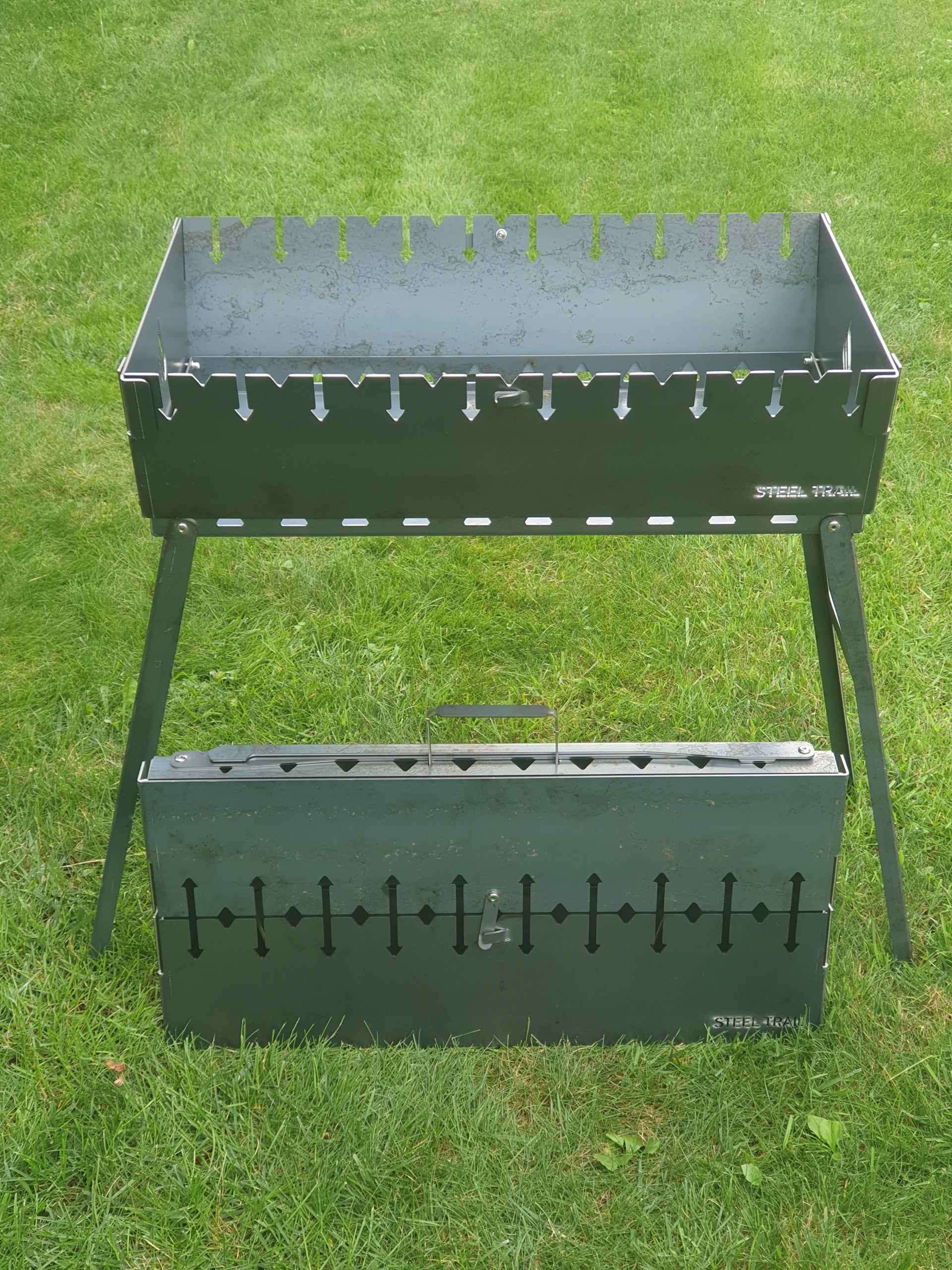 Grill Mangal Folding Suitcase - Strong 2mm Steel for 10/9 Champagne