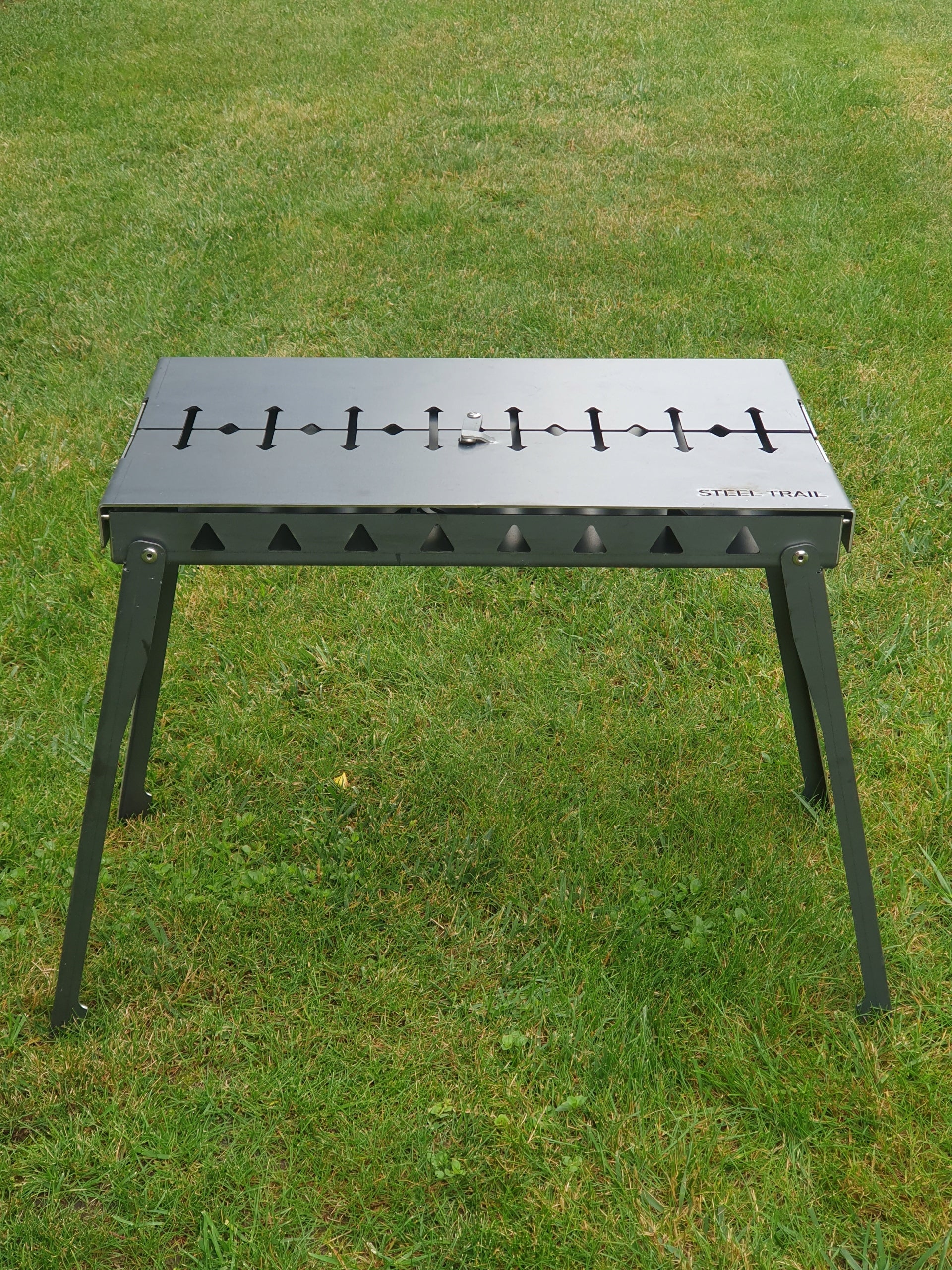 Grill Mangal Folding Suitcase - Strong 2mm Steel for 8/7 Champagne Manufacturer no brand