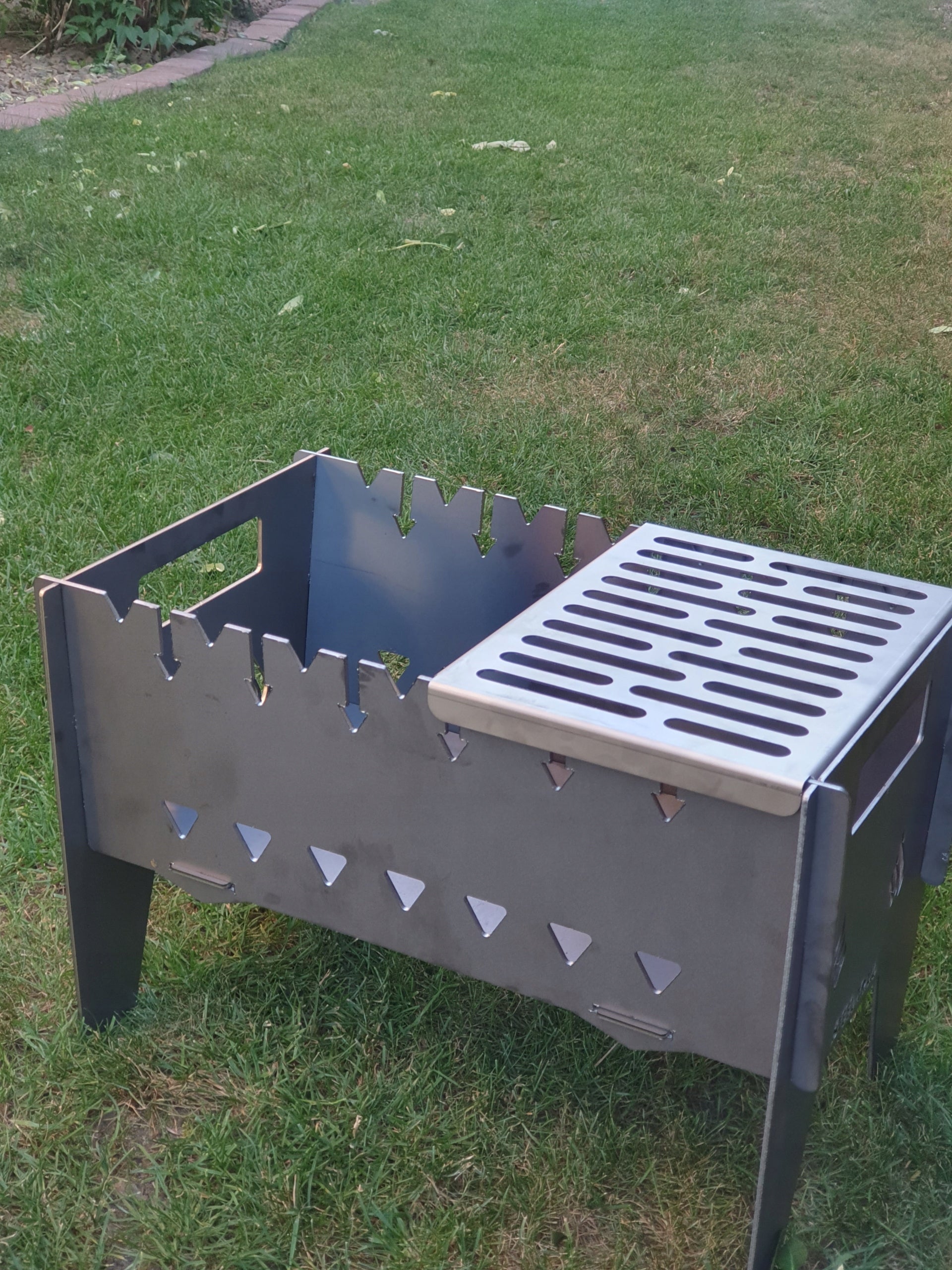 Grill Mangal folding - hearth - steel 3 mm - for 7 champagne Grill width 48 cm