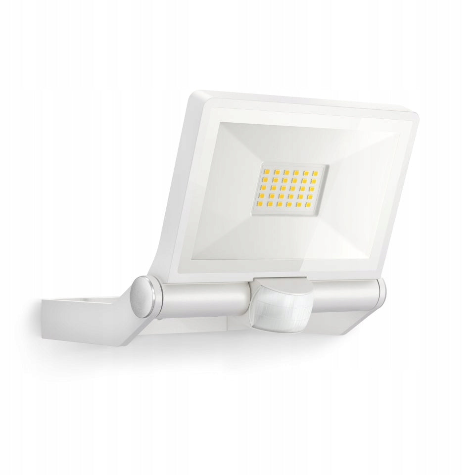 HALOGEN LED Floodlight with Motion Sensor Durable Solid IP44 ST065256S