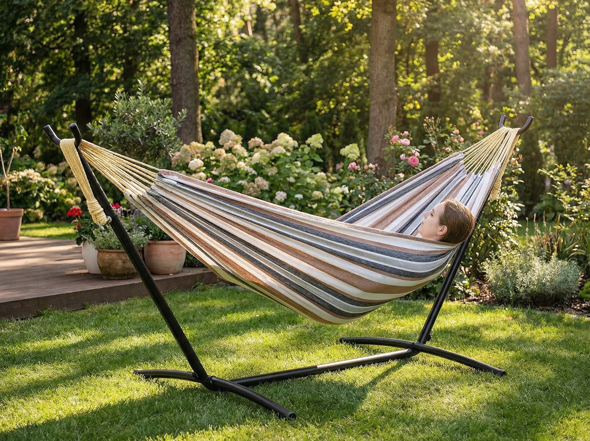HAMMOCK WITH FRAME Frame for hammock GARDEN HAMMOCK TWO-PERSON 200KG + BAG Manufacturer code LF60157