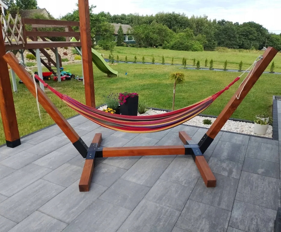 HAMMOCK WITH GARDEN FRAME TWO-PERSON DIFFERENT COLORS 220 kg PREMIUM EAN (GTIN) 0701979466773