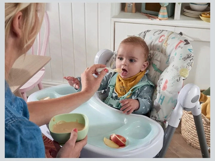 HIGHCHAIR FOLDING ADJUSTABLE MAMAS & PAPAS SNAX CHAIR WHEELS Packaging status original