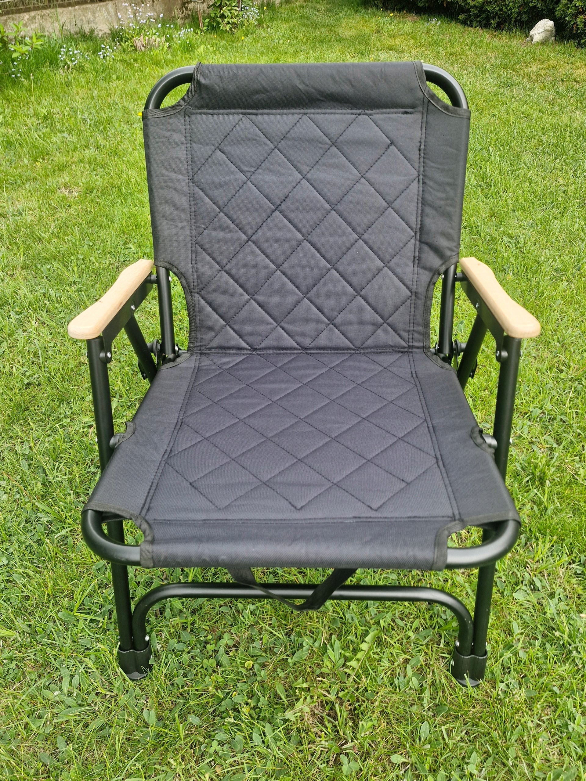 HIKING CHAIR FOLDING ARMCHAIR BEACH CHAIR BLACK Model Krzesło Turystyczne Składane Wędkarskie