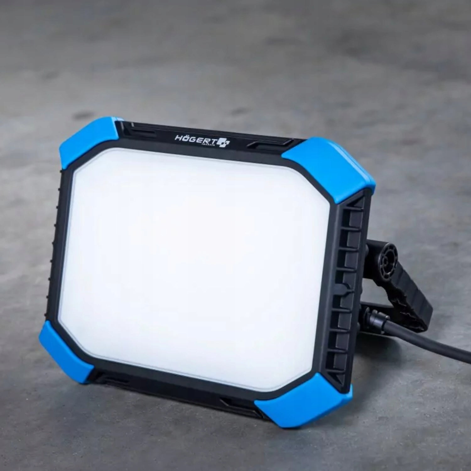 HOGERT Construction Floodlight Portable 4500 lm HT1E454 5902801498589 Brand Hoegert Technik