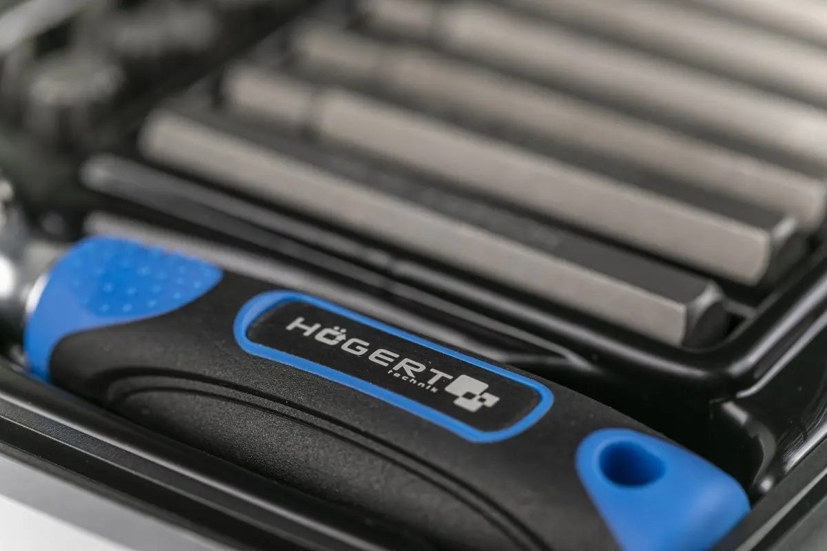 HOGERT Screwdriver bit set 10 mm with ratchet HT1R466 Customs tariff code 82060000