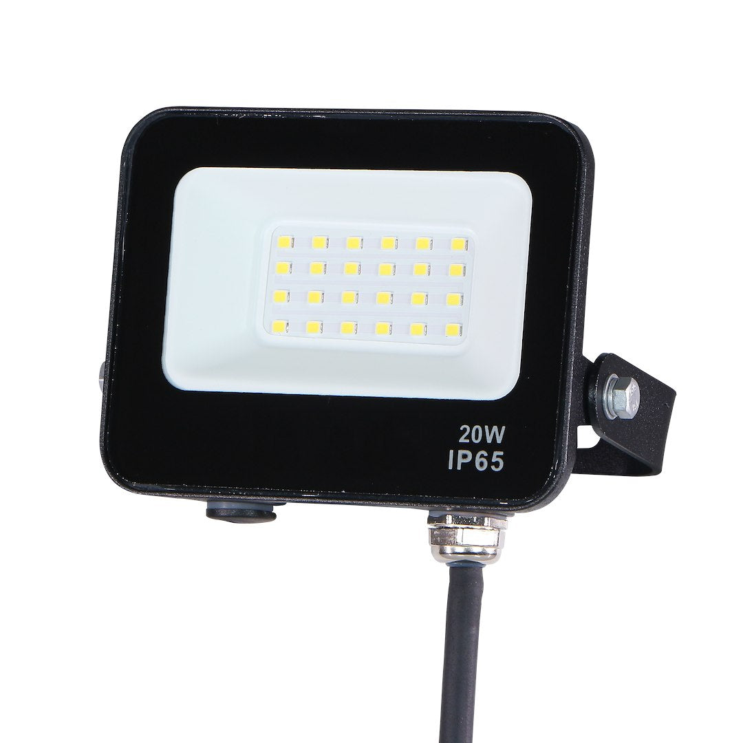Halogen floodlight small over the entrance to the garage of the vehicle LED shed 20W 4000K Packaging status original