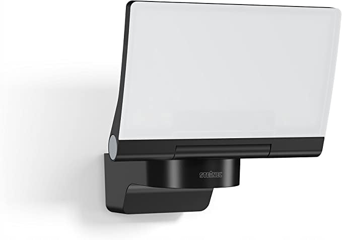 Halogen white warm 1443 lm 13 W, P4 Color black