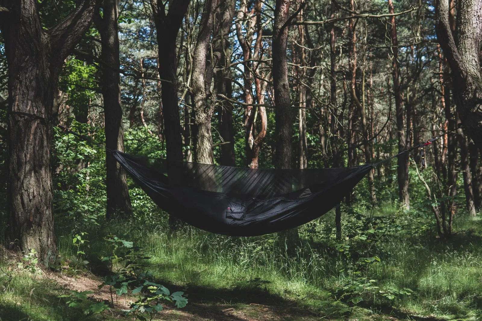 Hammock Lightweight TigerWood Dragonfly V2 Black with Mosquito Net Single Zip Type material