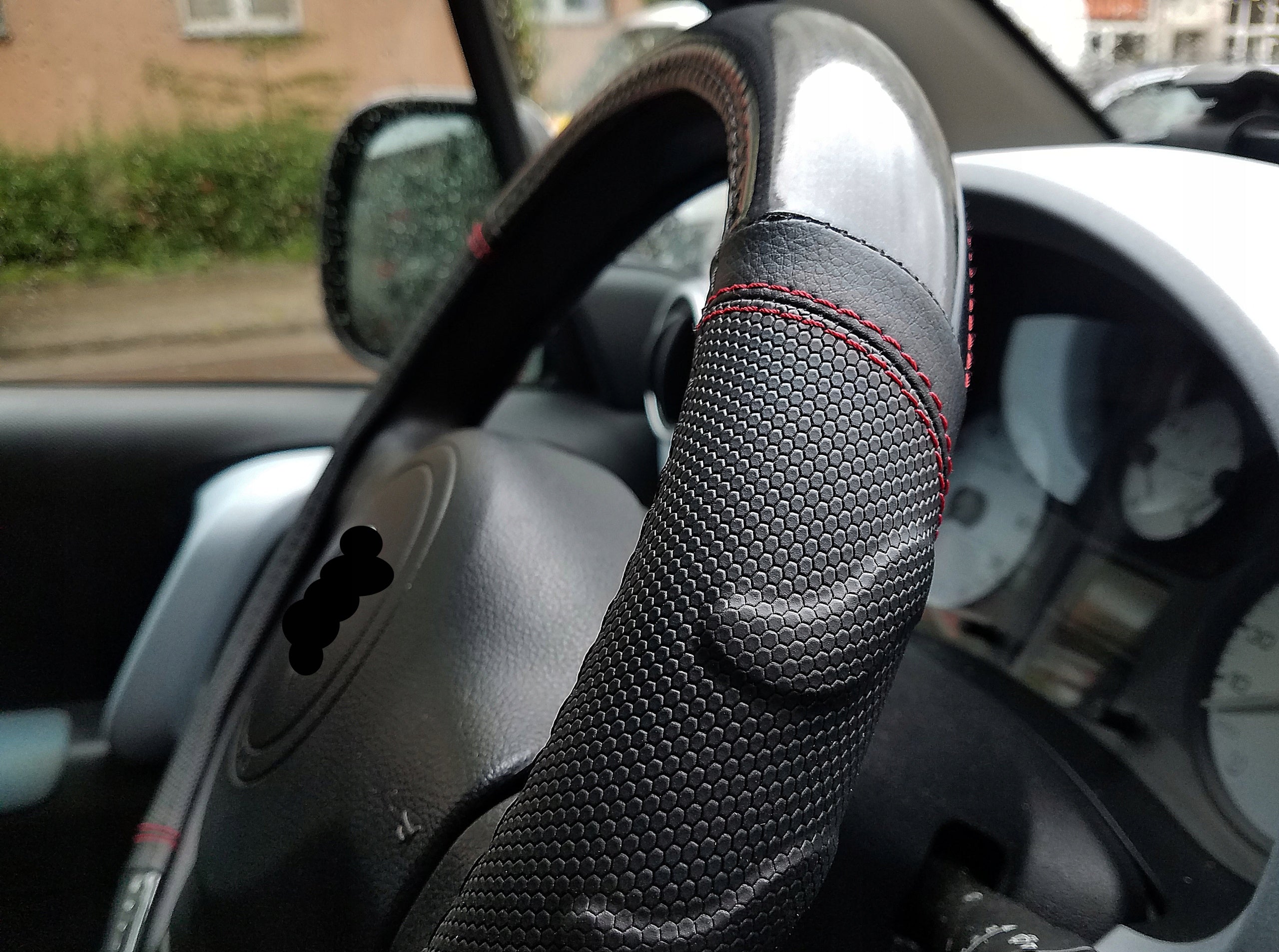 Handlebar cover anti-slip overlay LUX BLACK WITH REDDISH Manufacturer's catalog number Nakładka Etui Obszycie