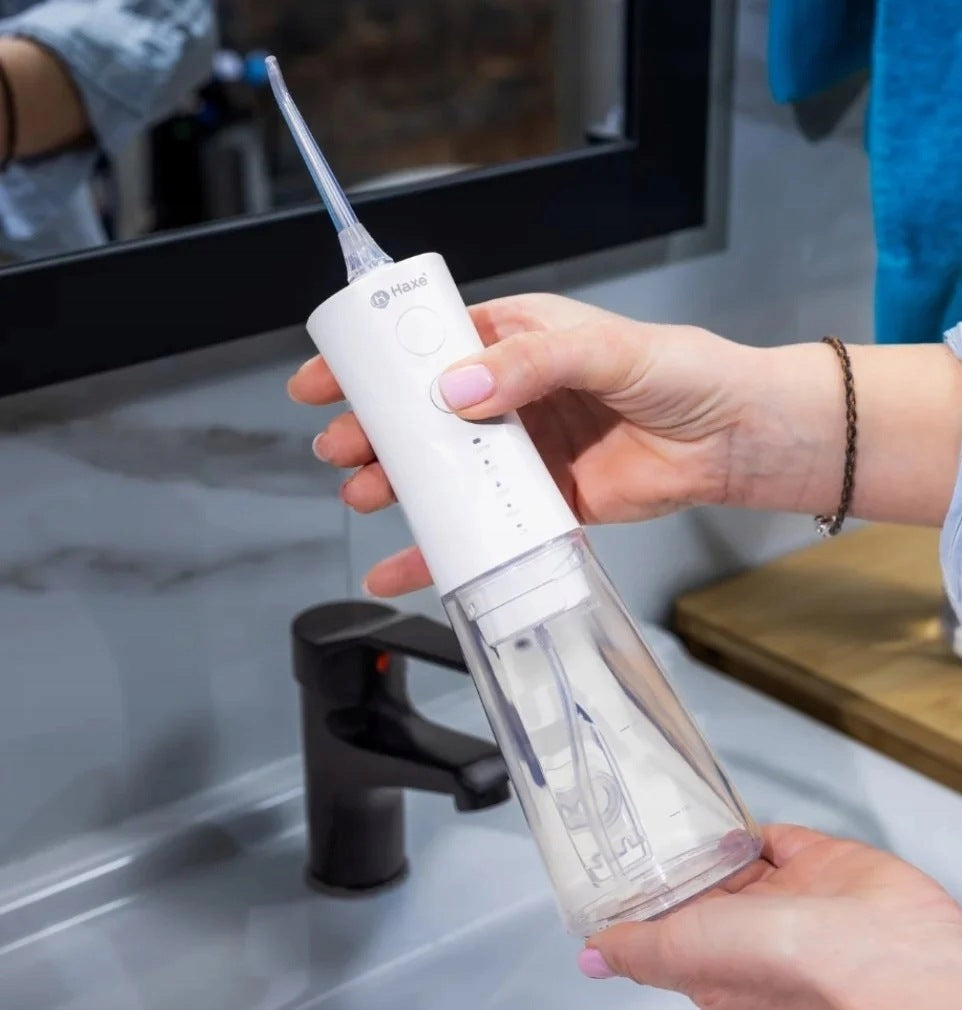 Haxe Nevaro White HX713 Oral Irrigator 1 Pack Model Nevaro HX713