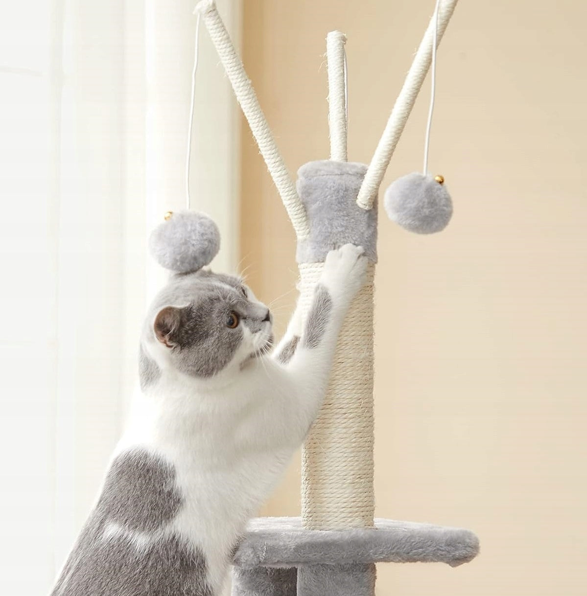 High scratcher, bed, scratching post, tower Feandrea 101 - 160 cm Number of levels 4