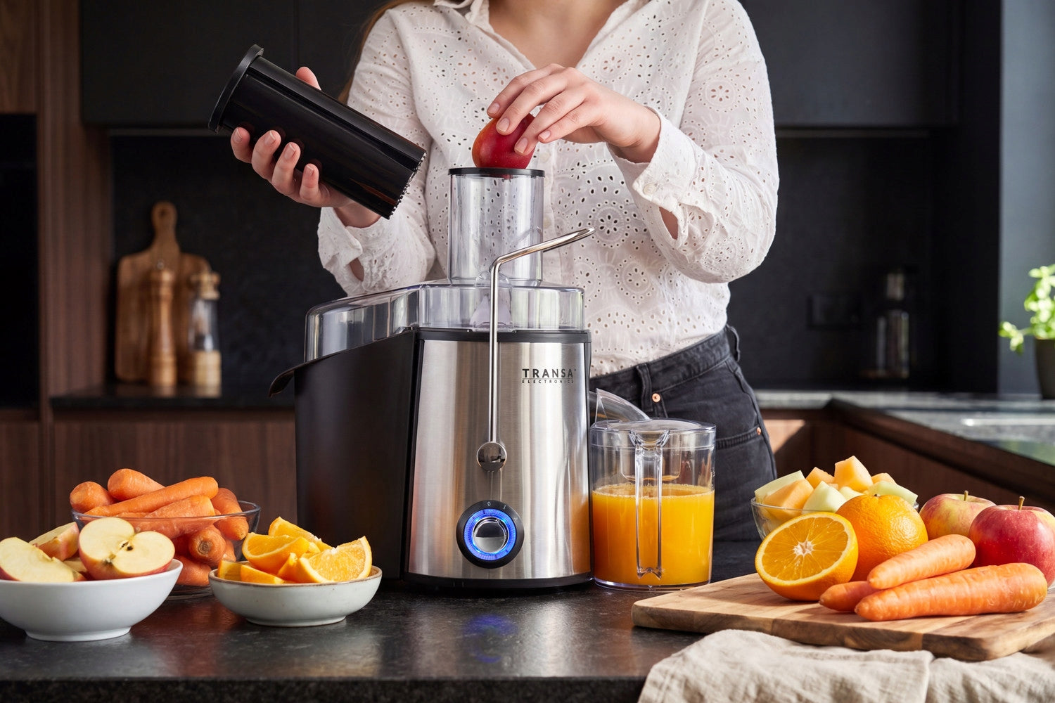 High-speed juicer for fruits and vegetables FreshJuice TRANSA 1400W Manufacturer code ST-15
