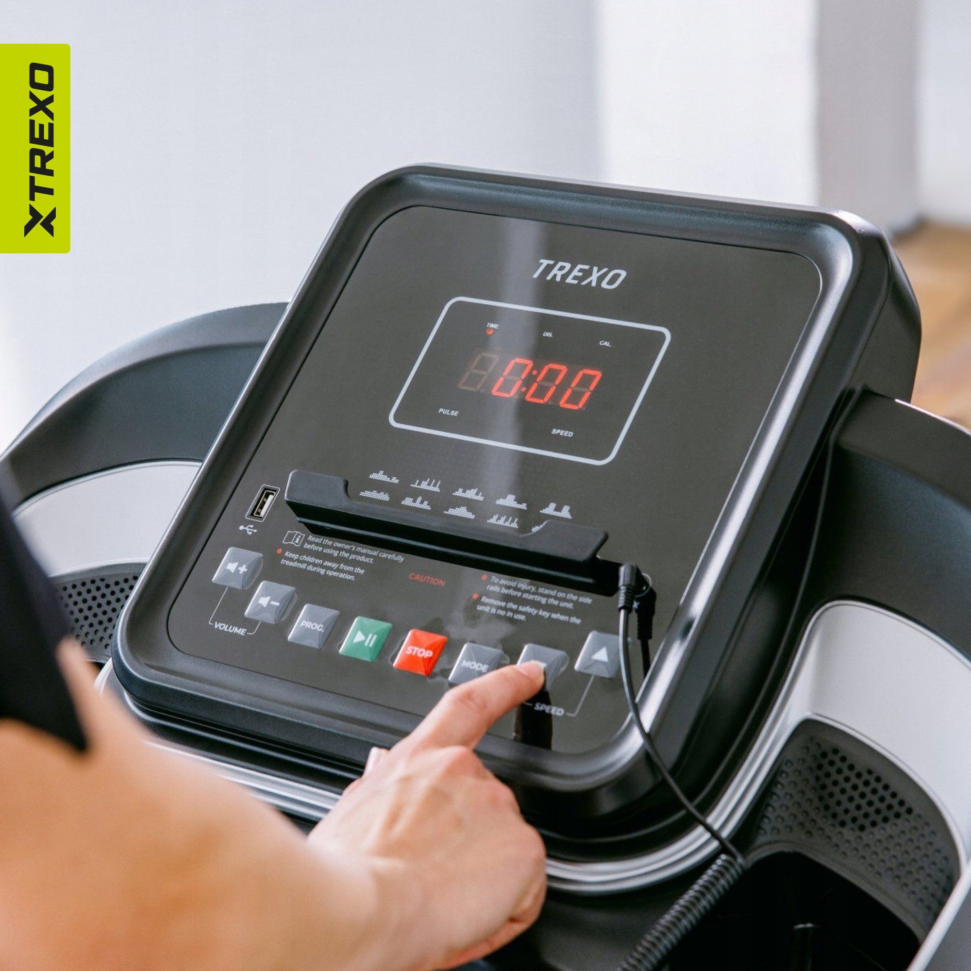Home Electric Treadmill XTREXO X100 Folding Tilt Adjustment 10 km Power 1.75 HP