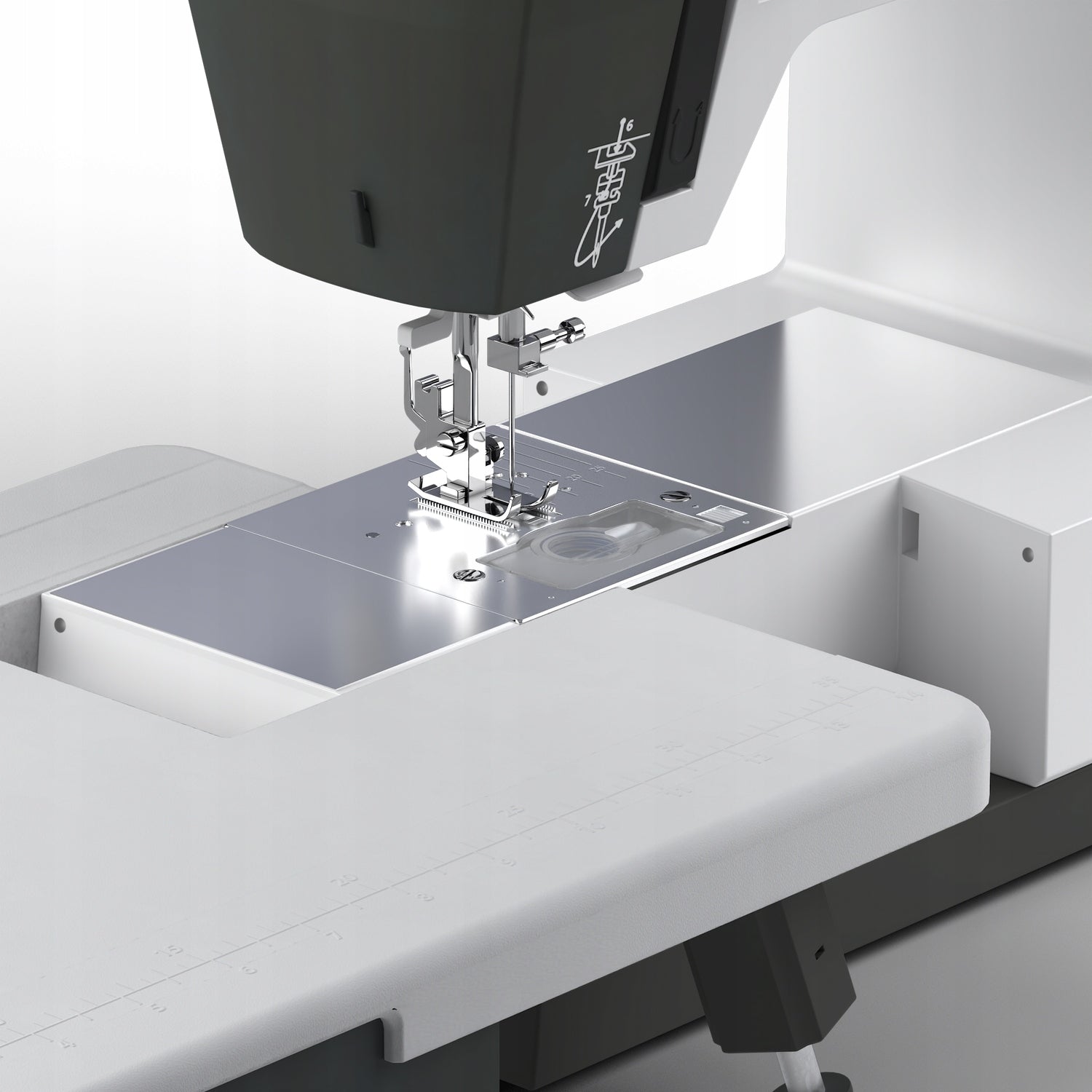 Home sewing machine strong metal body Łucznik Master Craft 100.100 Brand Łucznik