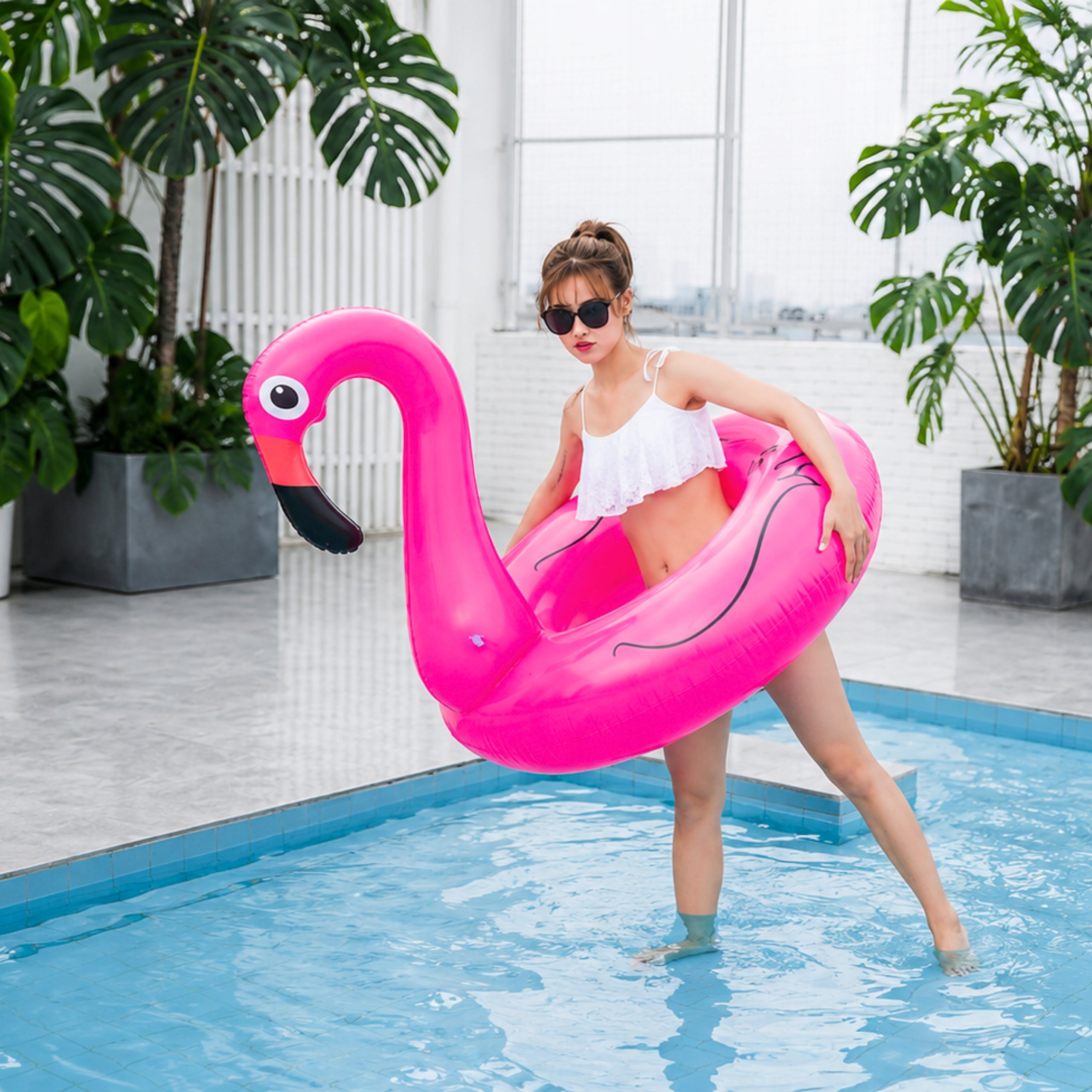 INFLATABLE WHEEL FOR SWIMMING POOL WATER WHEEL LARGE FLAMINGO MATTRESS 90CM Color pink