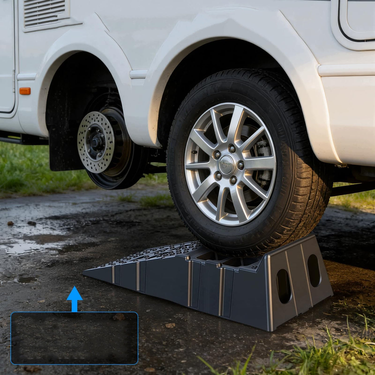 INRUN RAMPS CAR INRUNS WORKSHOP RAMP DRIVEWAY 3 TONS 2 PCS Product weight with unit packaging 1.359 kg