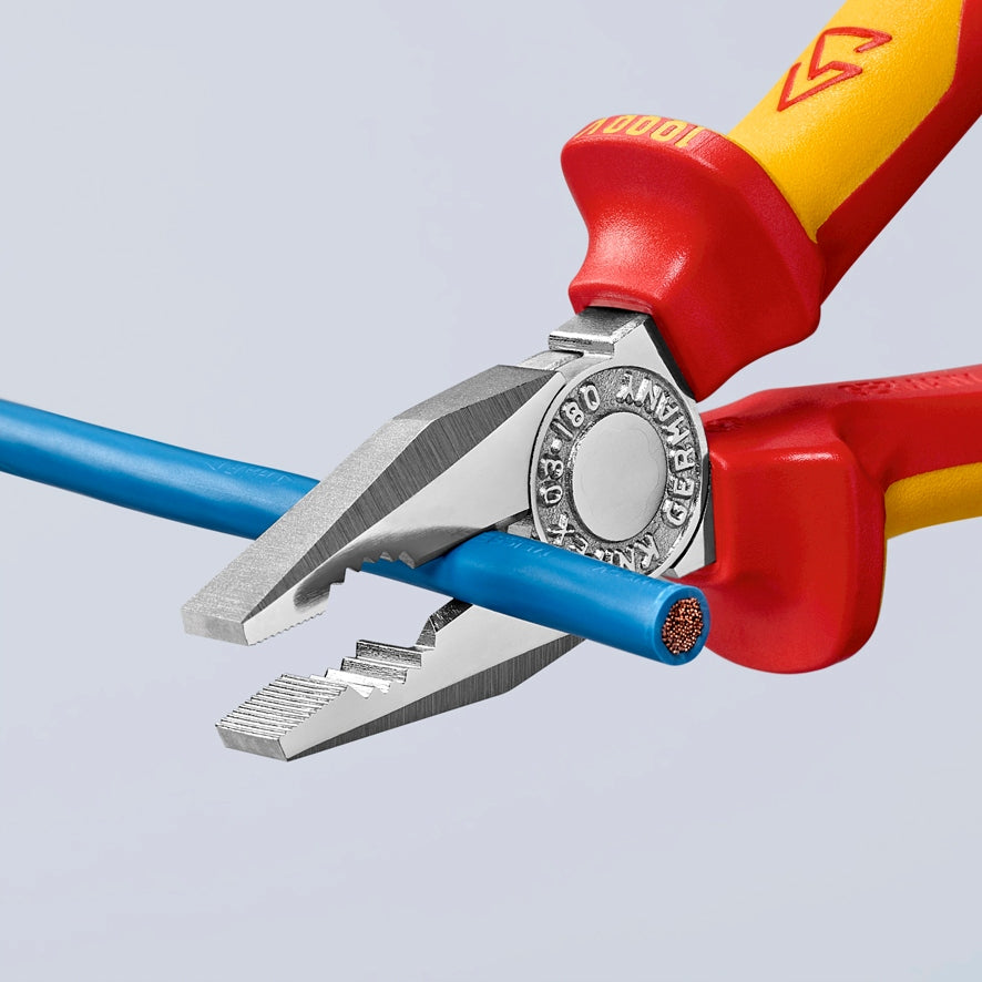 INSULATED UNIVERSAL PLIERS VDE 180MM 03 06 180 KNIPEX Product weight with unit packaging 0.264 kg