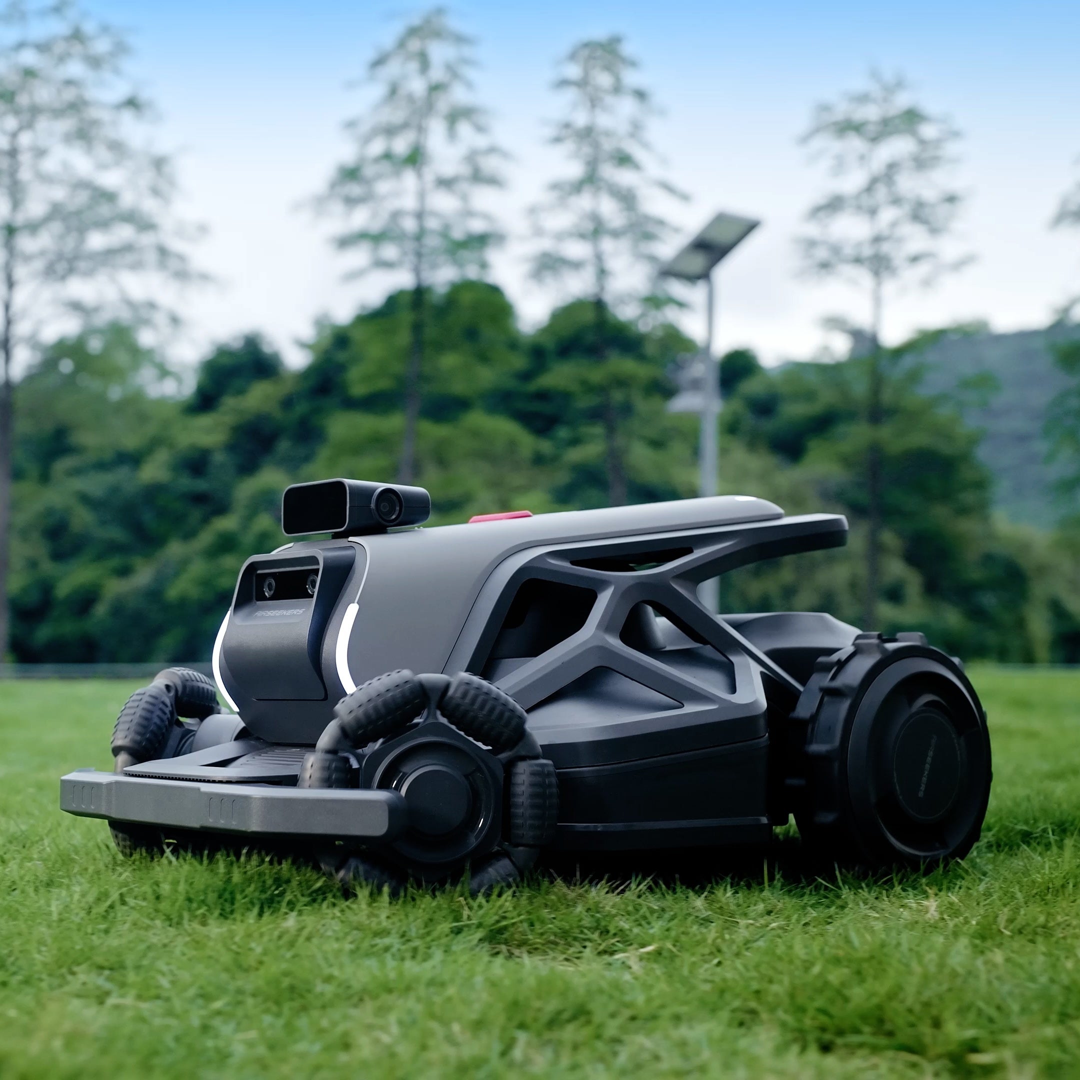 Intelligent lawn mowing robot TRON, APP control, RTK+AI vision fusion Series Intelligent robot lawn mower
