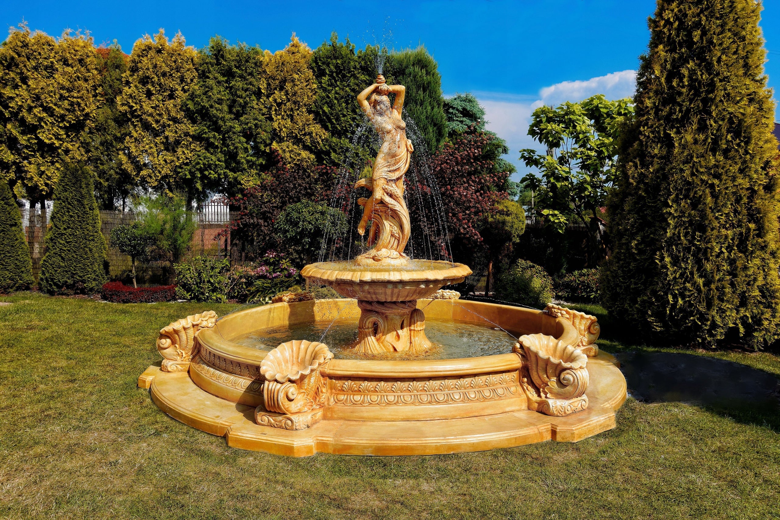 Isabelle Garden Fountain with Ring Concrete + Fountain Eye Marino Ø 445 cm Packaging status original