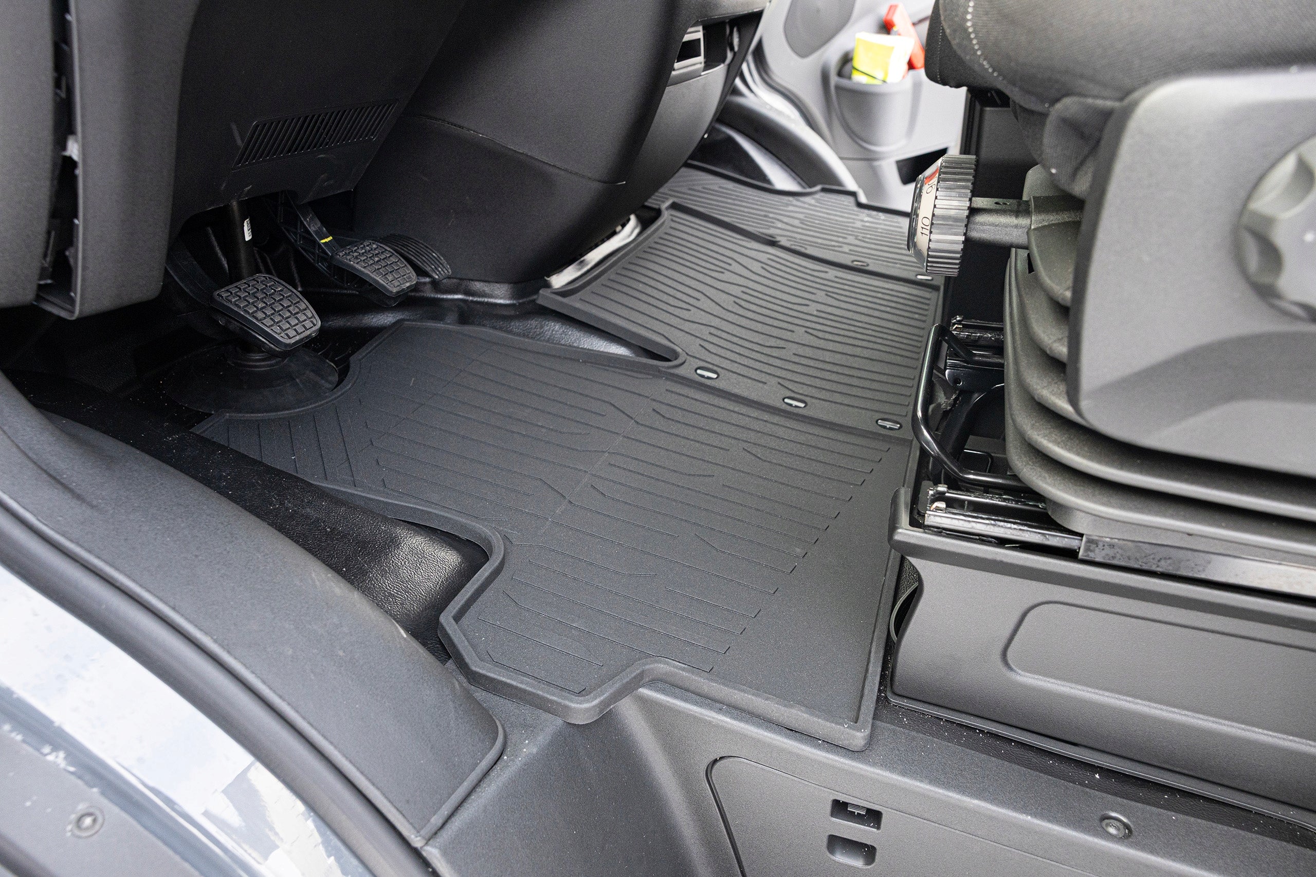 Iveco Daily VI VAN from 2014- Rubber mats SPARTLine Manufacturer Amal Plast