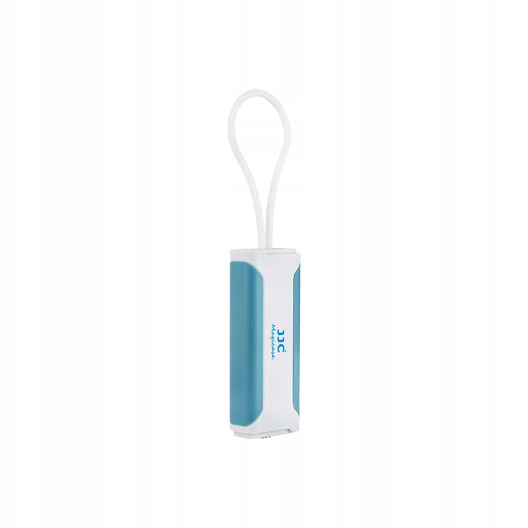 JJC memory card case with card reader Model MCR-STM5WB