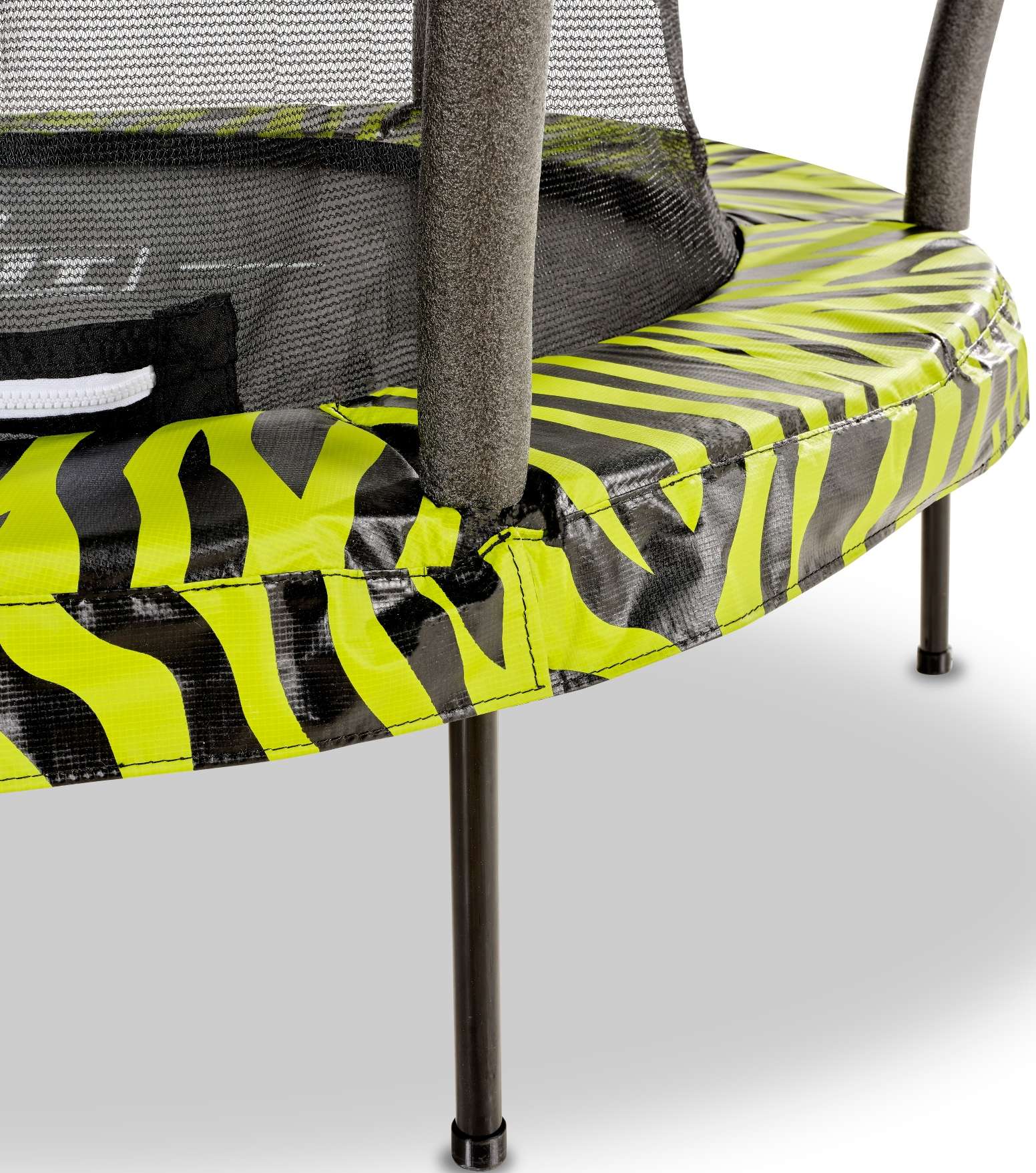 JUNIOR GARDEN TRAMPOLINE FOR CHILDREN WITH SAFETY NET 140 CM Manufacturer code 10.00.70.40