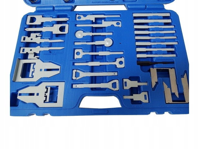 KEYS FOR PULLING OUT RADIO PULL-OUTS 52 PIECES SET SUITCASE EAN (GTIN) 4713036228503
