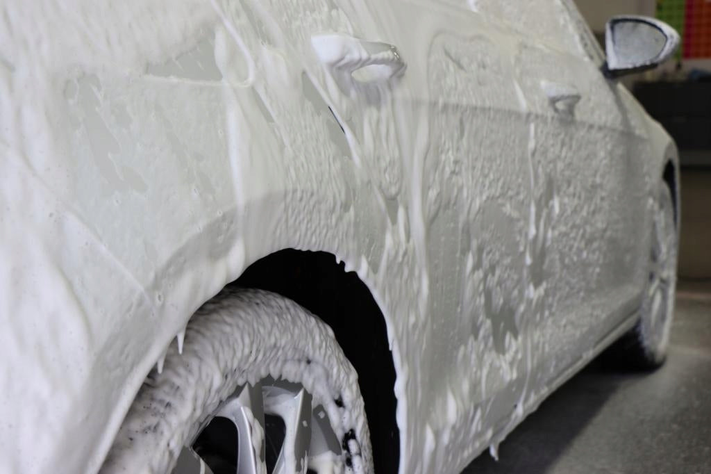 KOCH CHEMIE GSF Gentle Snow Foam 1l Strong Foaming Active Foam Manufacturer's catalog number 383001