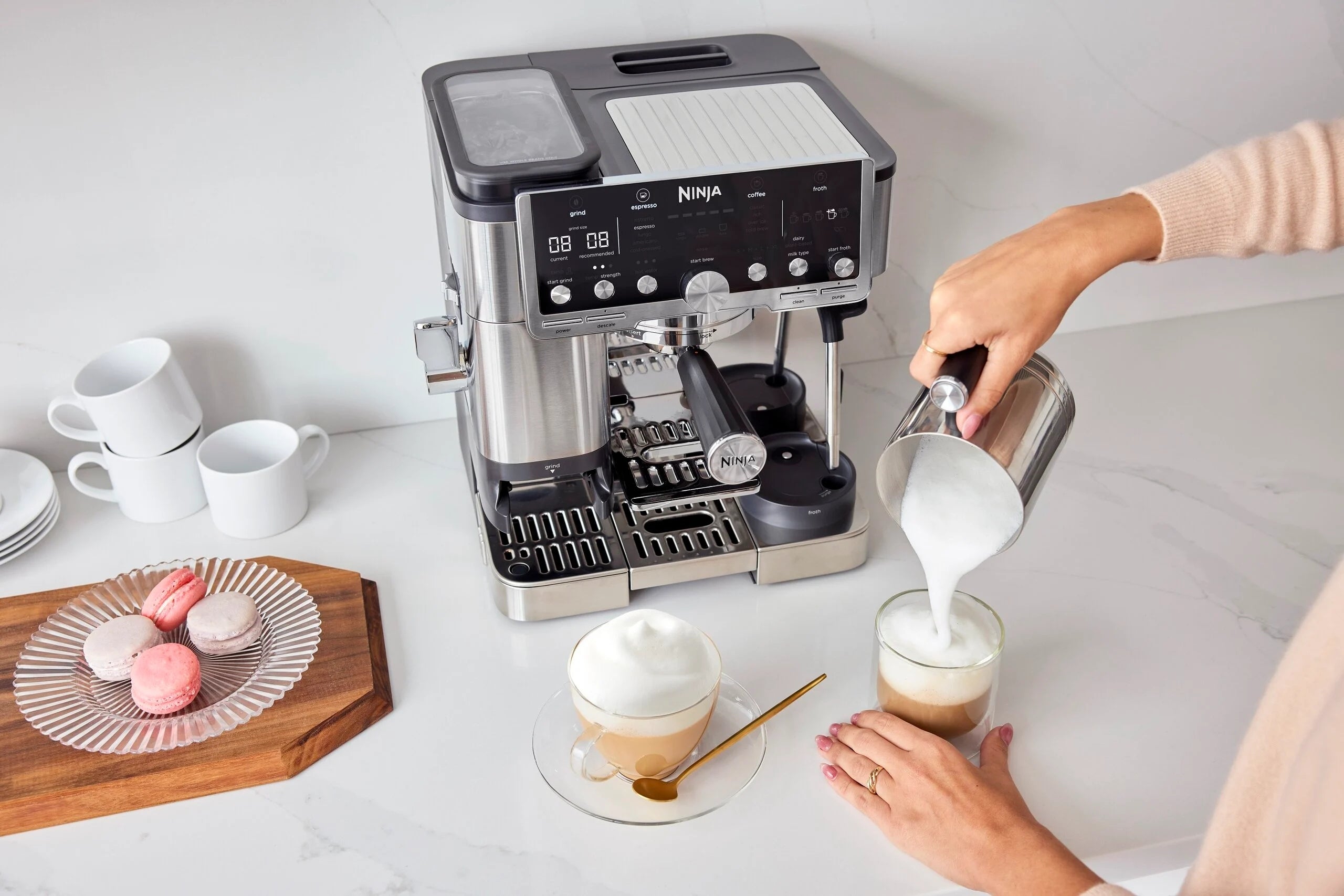 Kávovar kombinovaný pákový a překapávací Ninja Luxe Cafe Pro ES701EU 1650 W Model Luxe Cafe Pro ES701EU