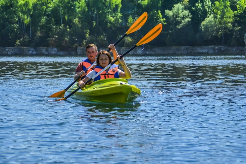 Kayak Roteko Caymann LDPE Lime 380 cm 2+1 Material polyethylene