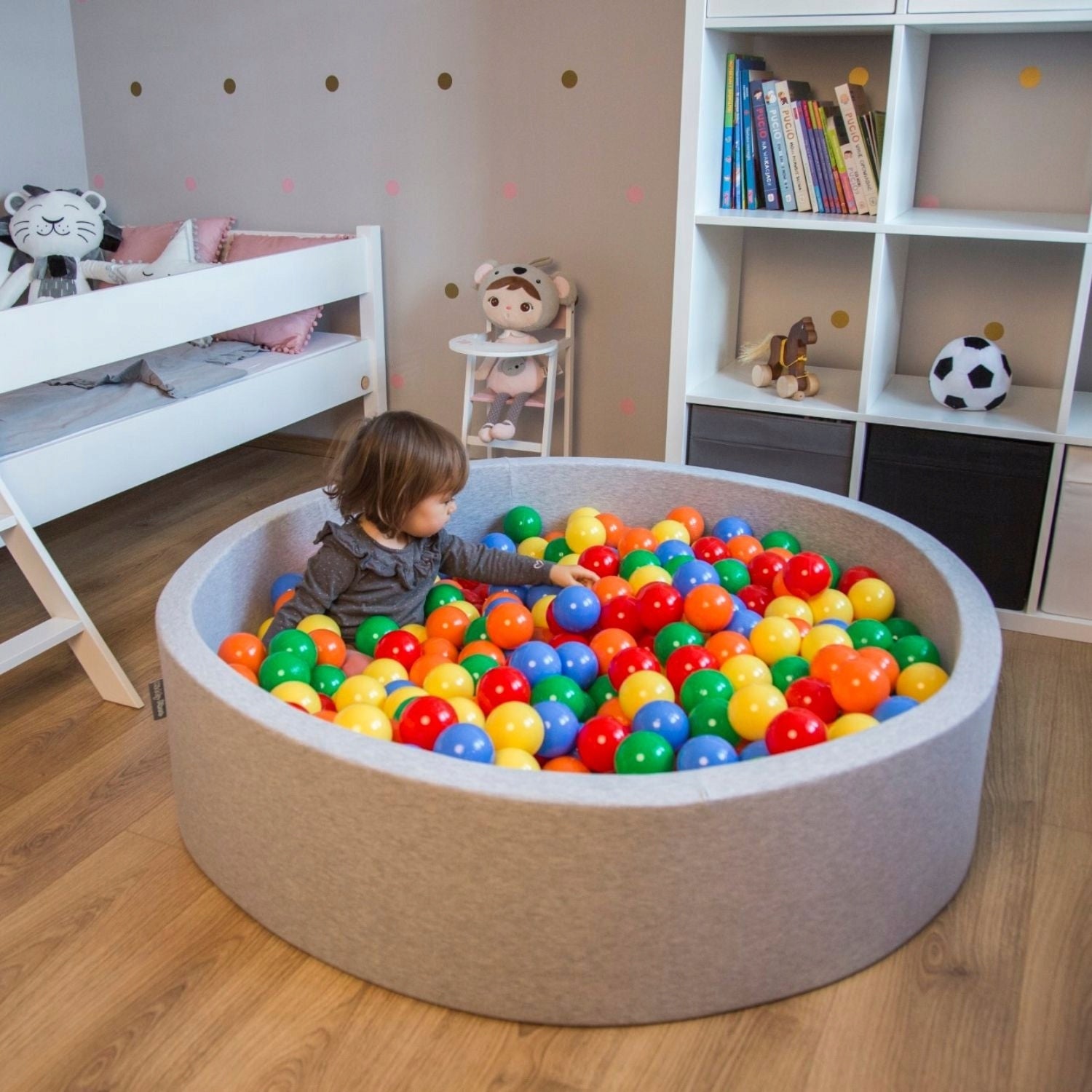 KiddyMoon DRY POOL 120x30 FOR CHILDREN ROUND LARGE 200 BALLS LIGHT GREY Minimum kid's age 1