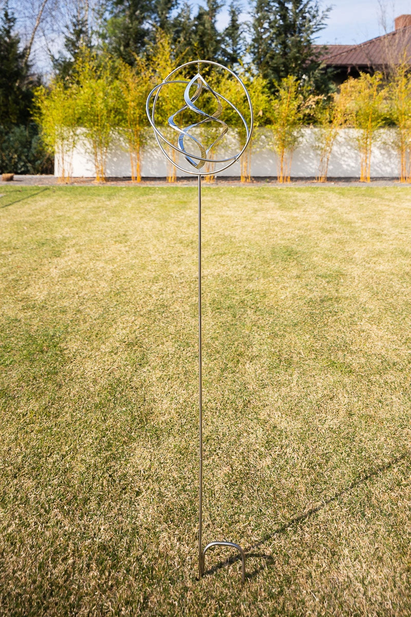 Kinetic sculpture / decorative windmill with crystal.Made in PL EAN (GTIN) 5060114204720