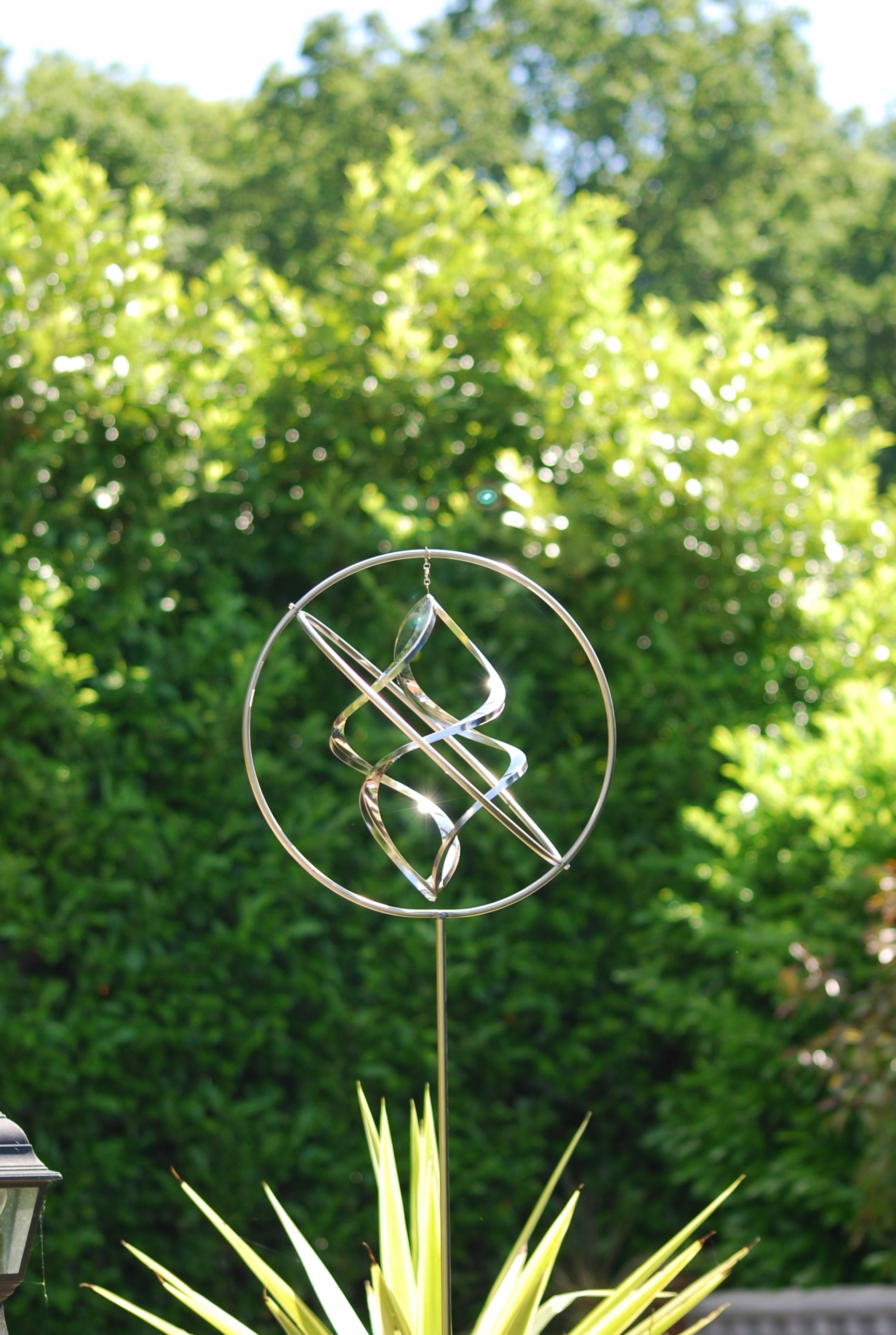 Kinetic sculpture / decorative windmill with crystal.Made in PL Manufacturer no brand