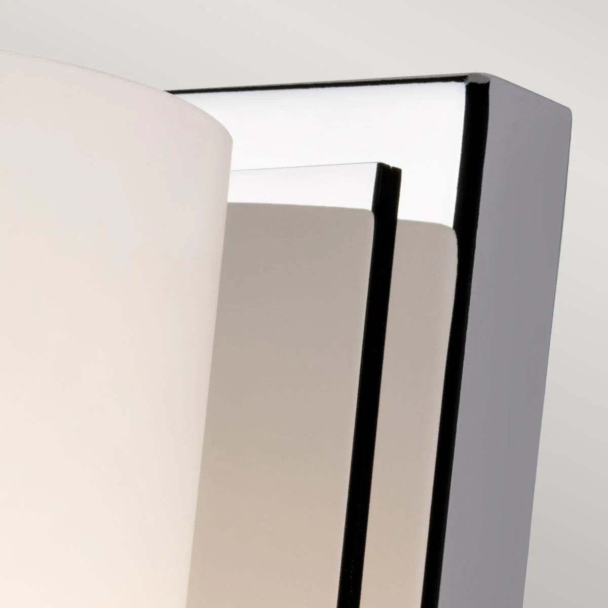 Sieninis šviestuvas Elstead Lighting Amalia FE-AMALIA1-SBATH