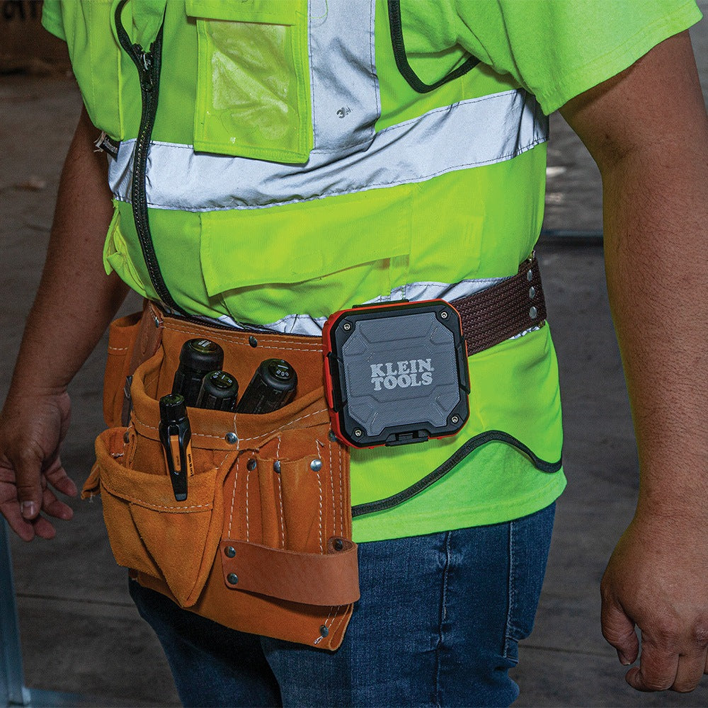 Klein Tools AEPJS2 újratölthető Bluetooth hangszóró mágneses rögzítőpánttal Brand no brand