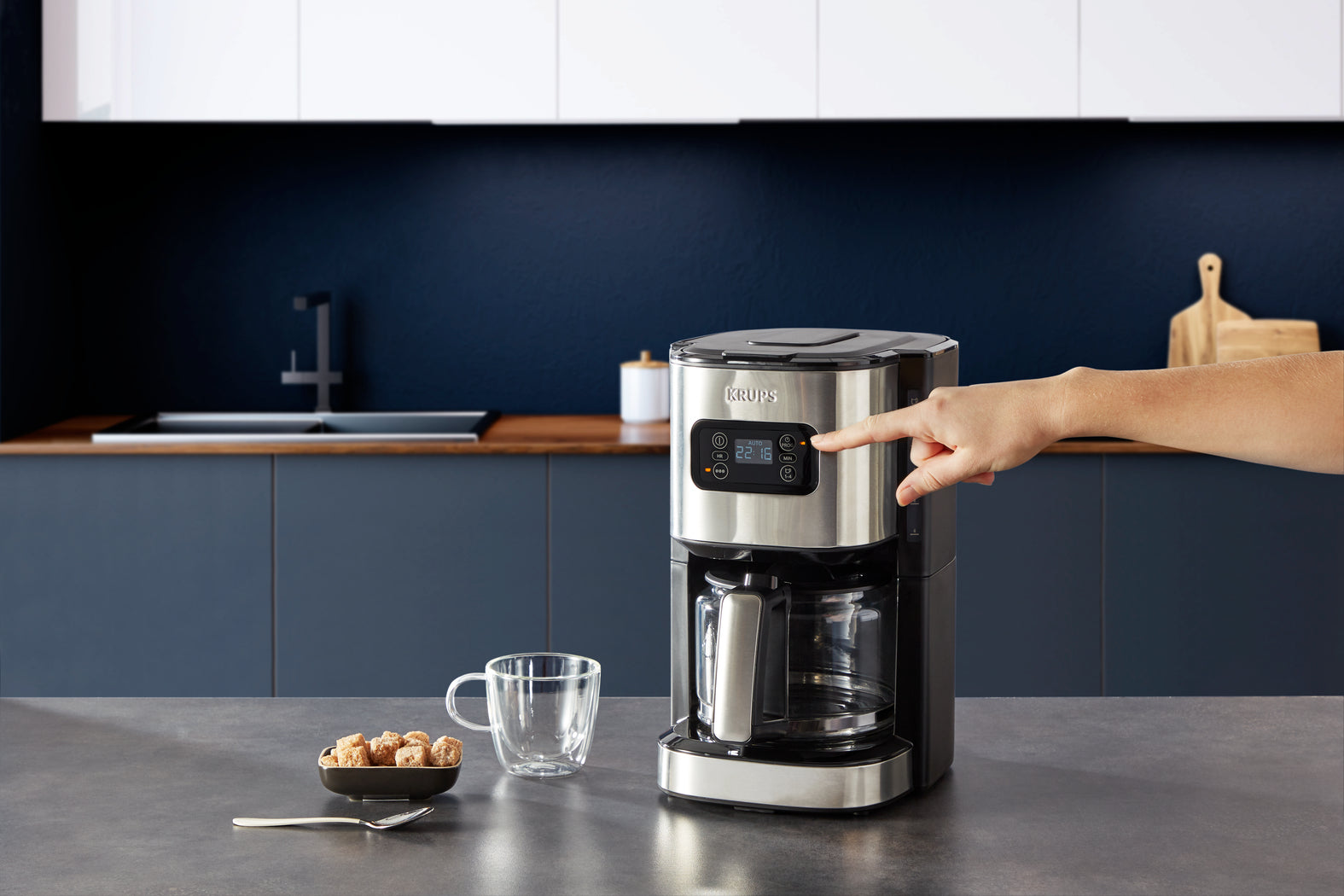 Krups KM480 – overflow coffee maker 1,25 l for aromatic coffee Brand Krups