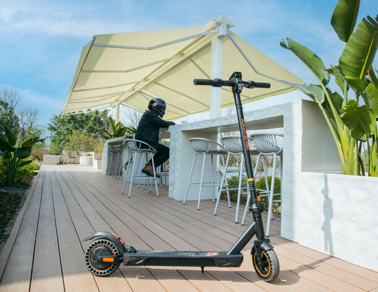 KuKirin S1 Max Folding Electric Scooter 350W 20KM/H 36v 10.4Ah 40km Manufacturer code KuKirin S1 Max Skuter elektryczny składany