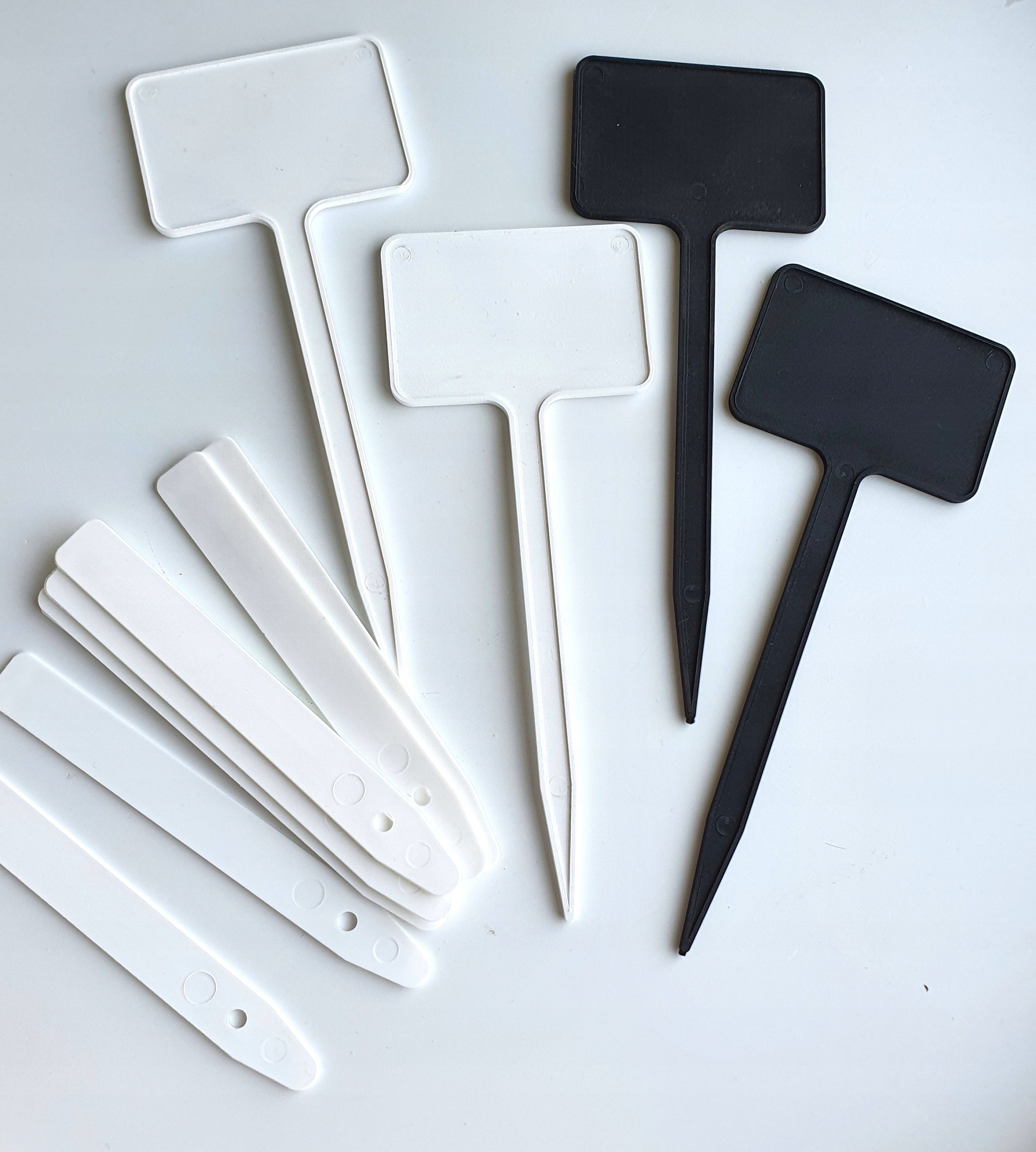 LABEL PLATES FOR PLANT DESCRIPTION 60X40X155 MM BLACK 100 PCS PL PROD. Brand no brand