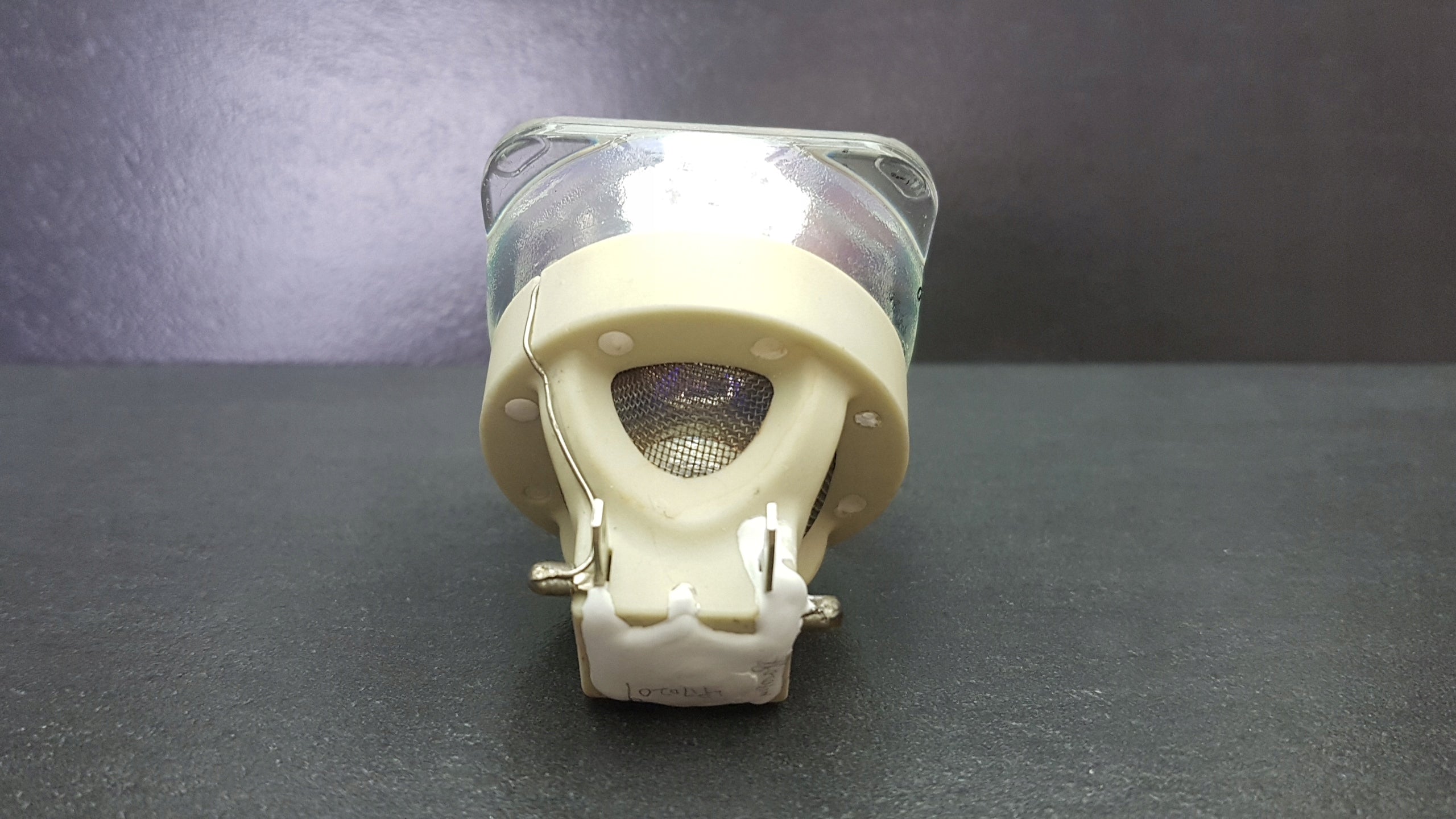 LAMP D968U D96A-BK DH976 DH976-WT DU978-WT DX977 DX977WT MX2206K D967-WT Brand Vivitek