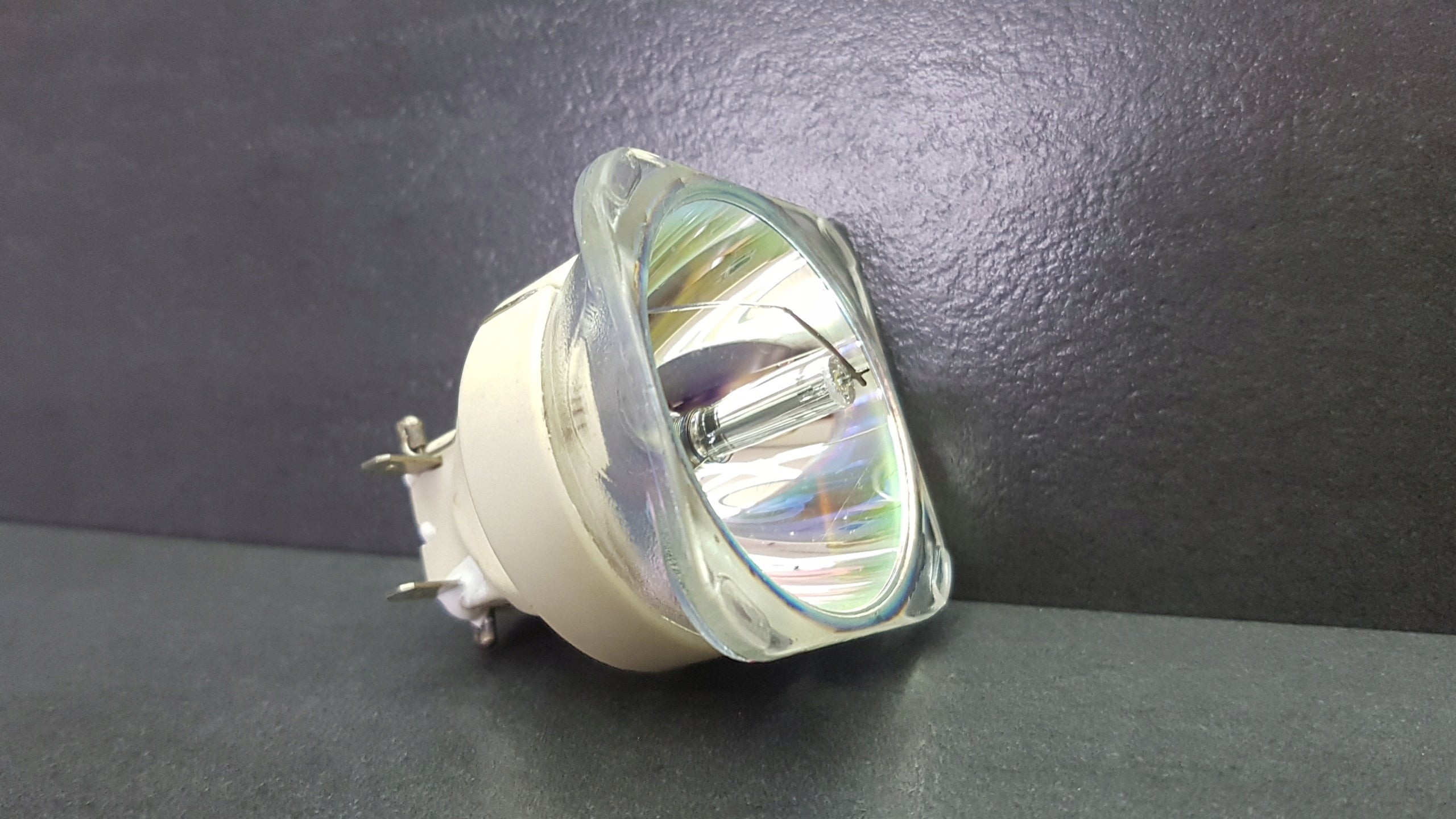 LAMP D968U D96A-BK DH976 DH976-WT DU978-WT DX977 DX977WT MX2206K D967-WT EAN (GTIN) 5904119198731