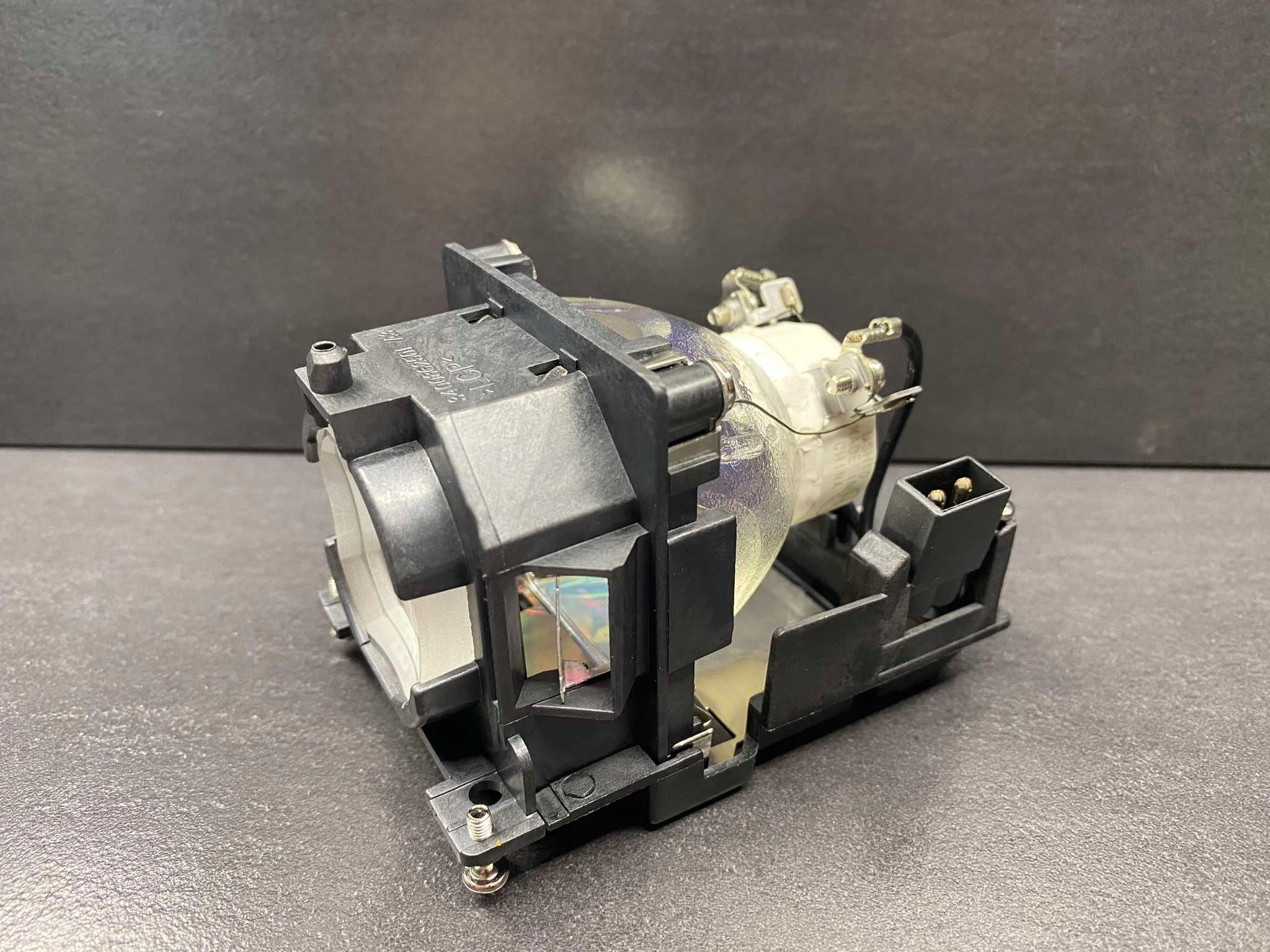 LAMP ET-LAL500 ET-LAL500C PT-LB303U PT-LB330 PT-LB330U PT-LB332 PT-LB332U Packaging status original