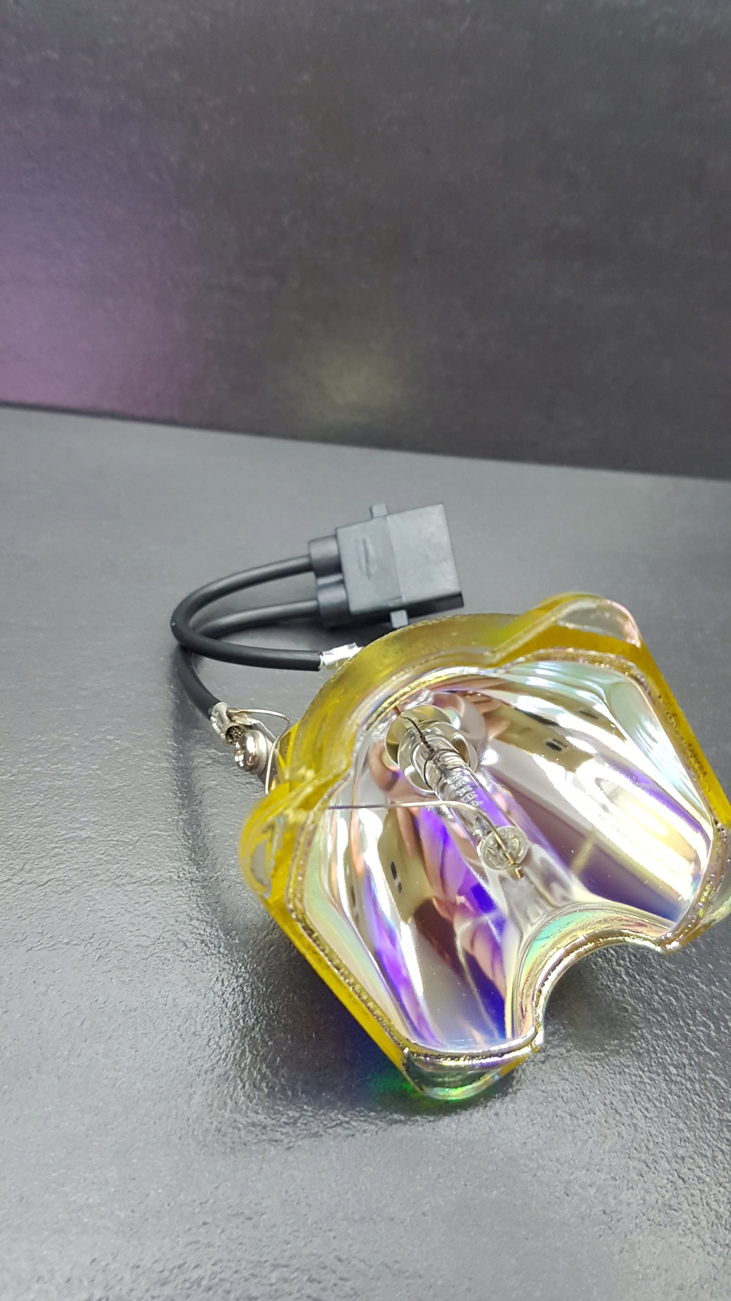 LAMP JVC FOR-X9 FOR-RS60 FOR-X30 FOR-X30B FOR-X70 Manufacturer code LAMP-76148-ZB