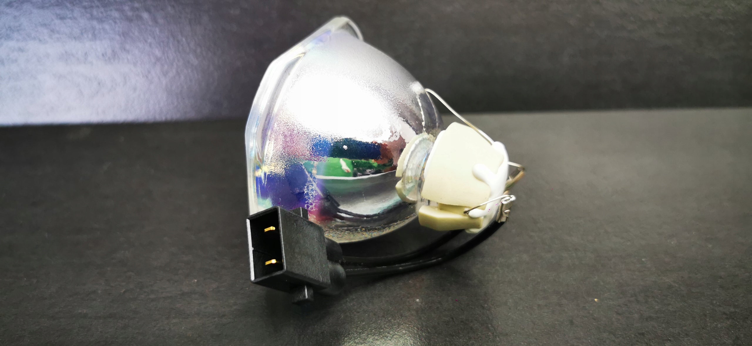 LAMP VS240 VS340 VS345 H719A H723C H763B HC1040 EX7240 ELPLP88 V13H010L88 Manufacturer code LAMP-77654-OB-P
