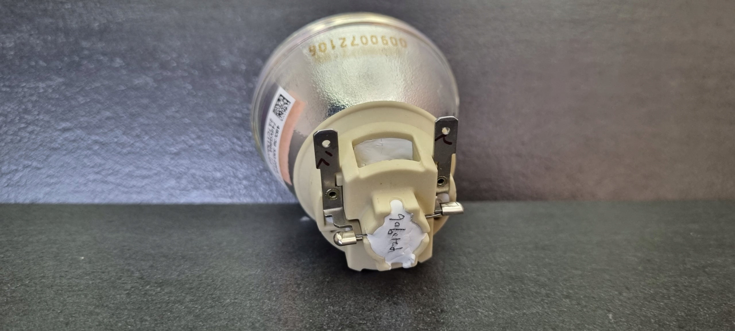 LAMP W334e W335 X308 S X308S X308ST X308STe X318 ST X318ST X342 X343 X343e EAN (GTIN) 5904119195044