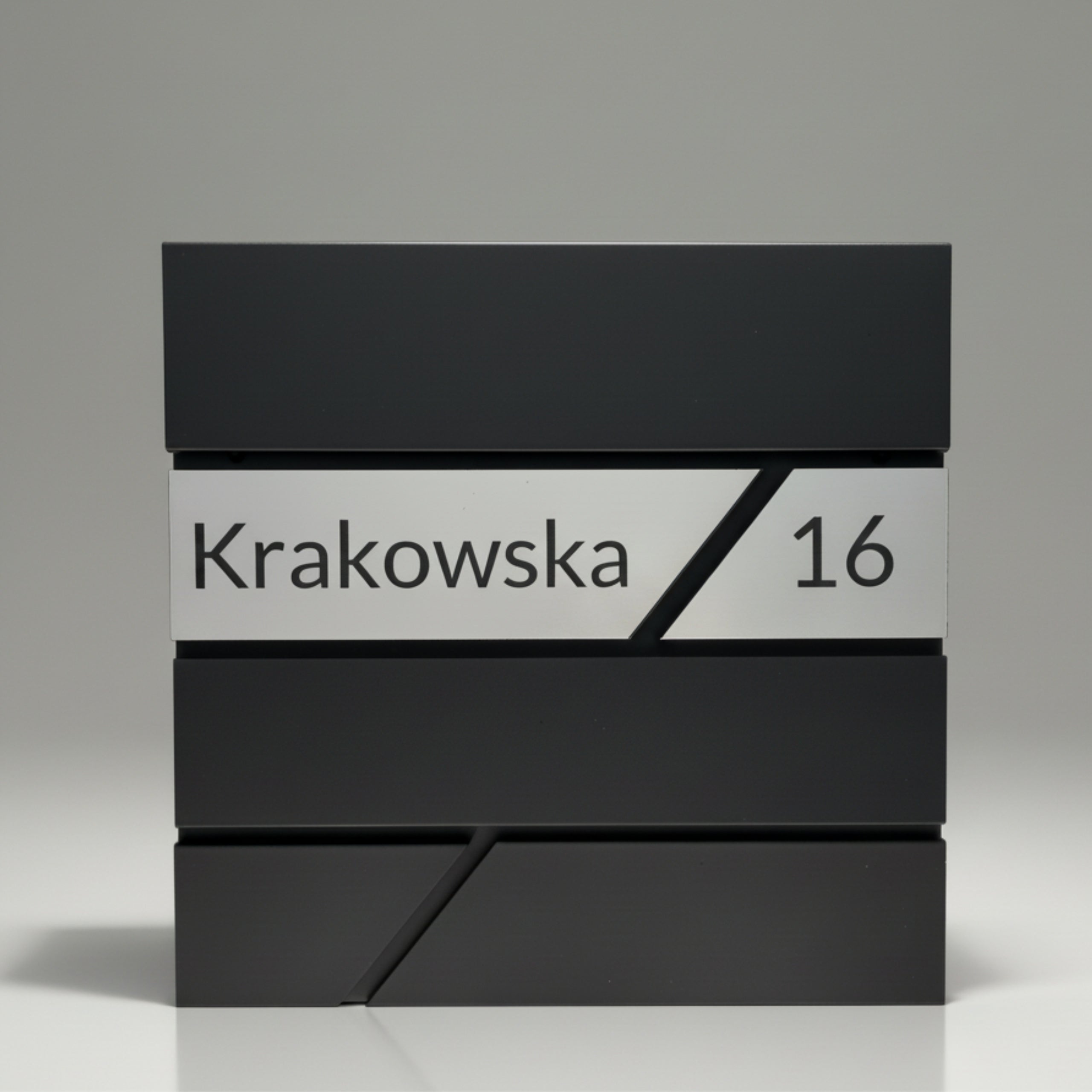 LARGE LETTERBOX WITH ADDRESS HOUSE NUMBER ANTHRACITE MAIL ENGRAVED Manufacturer code S6238